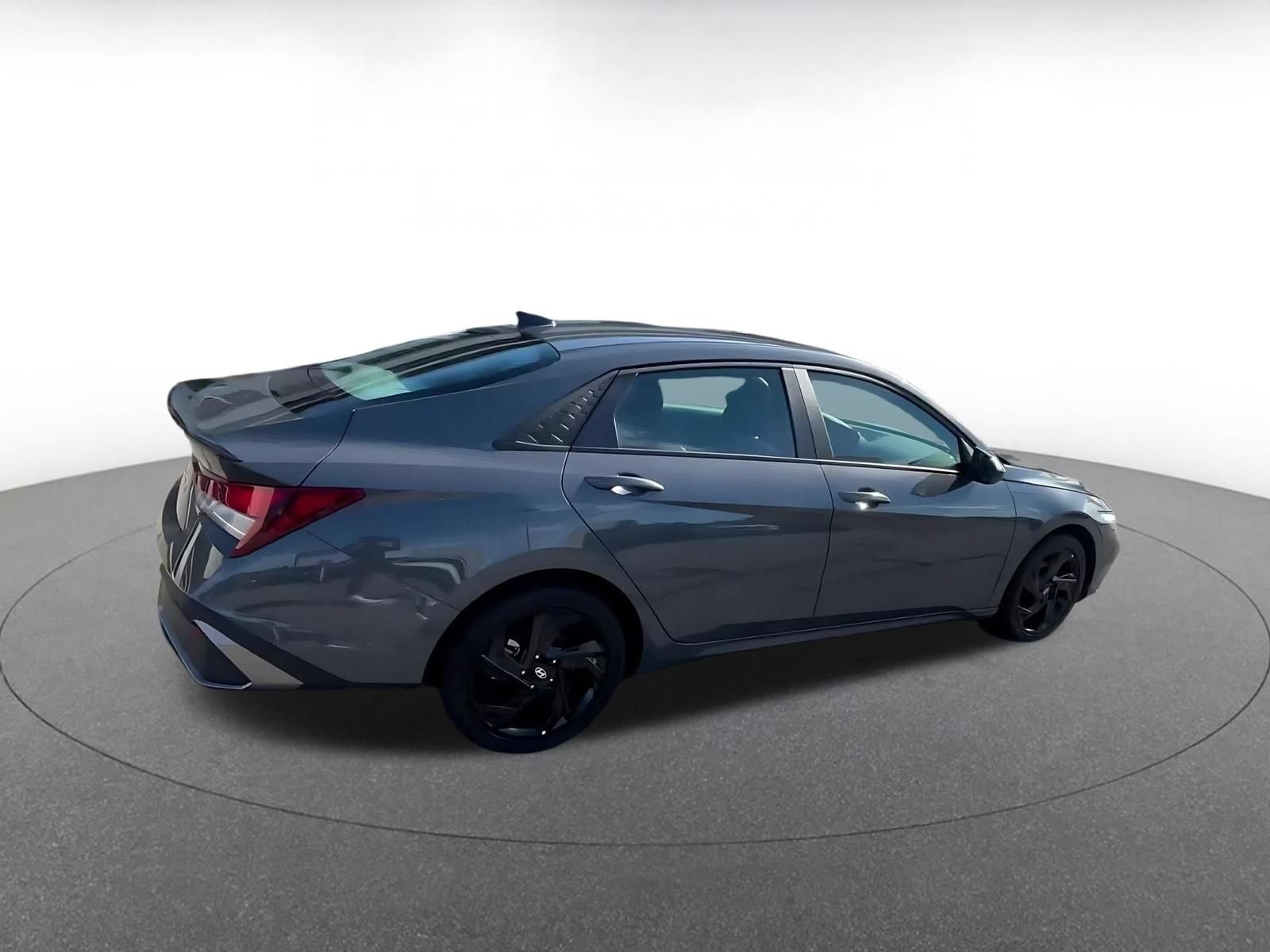 Thumbnail: 2026 Hyundai Elantra - 13