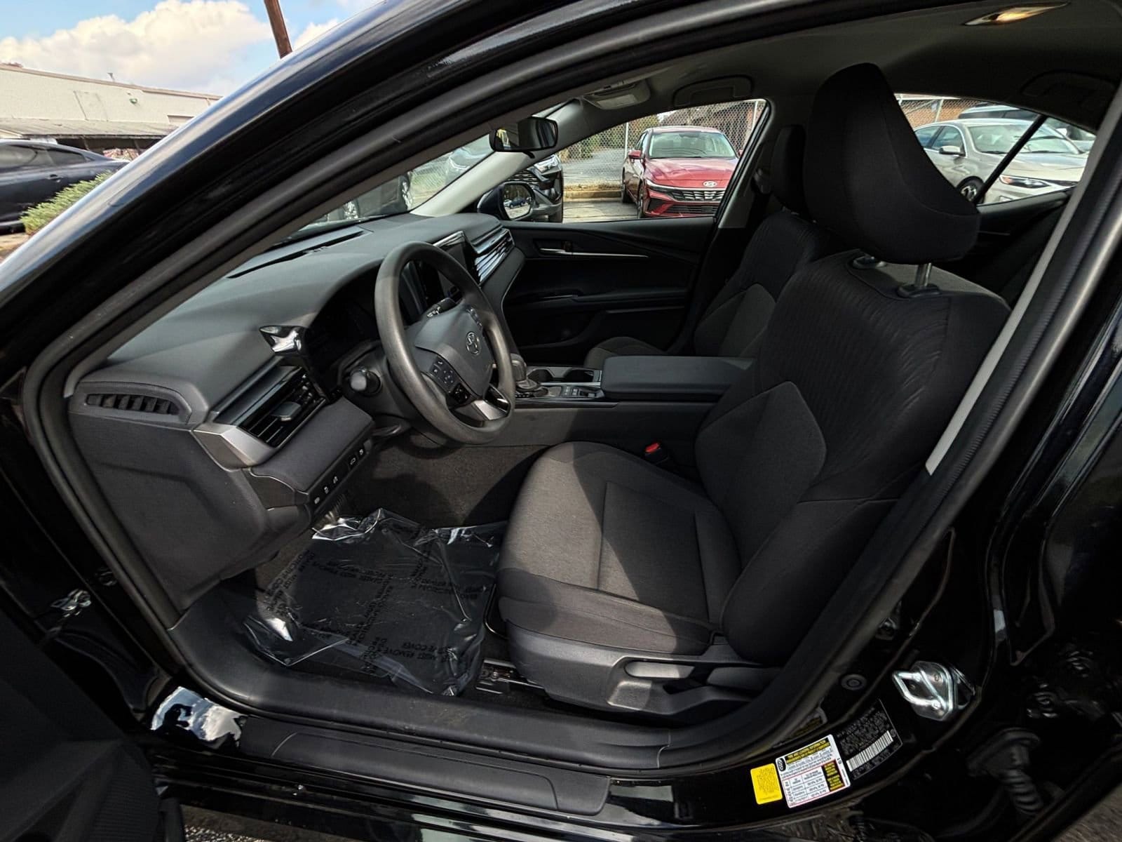 Thumbnail: 2025 Toyota Camry - 26