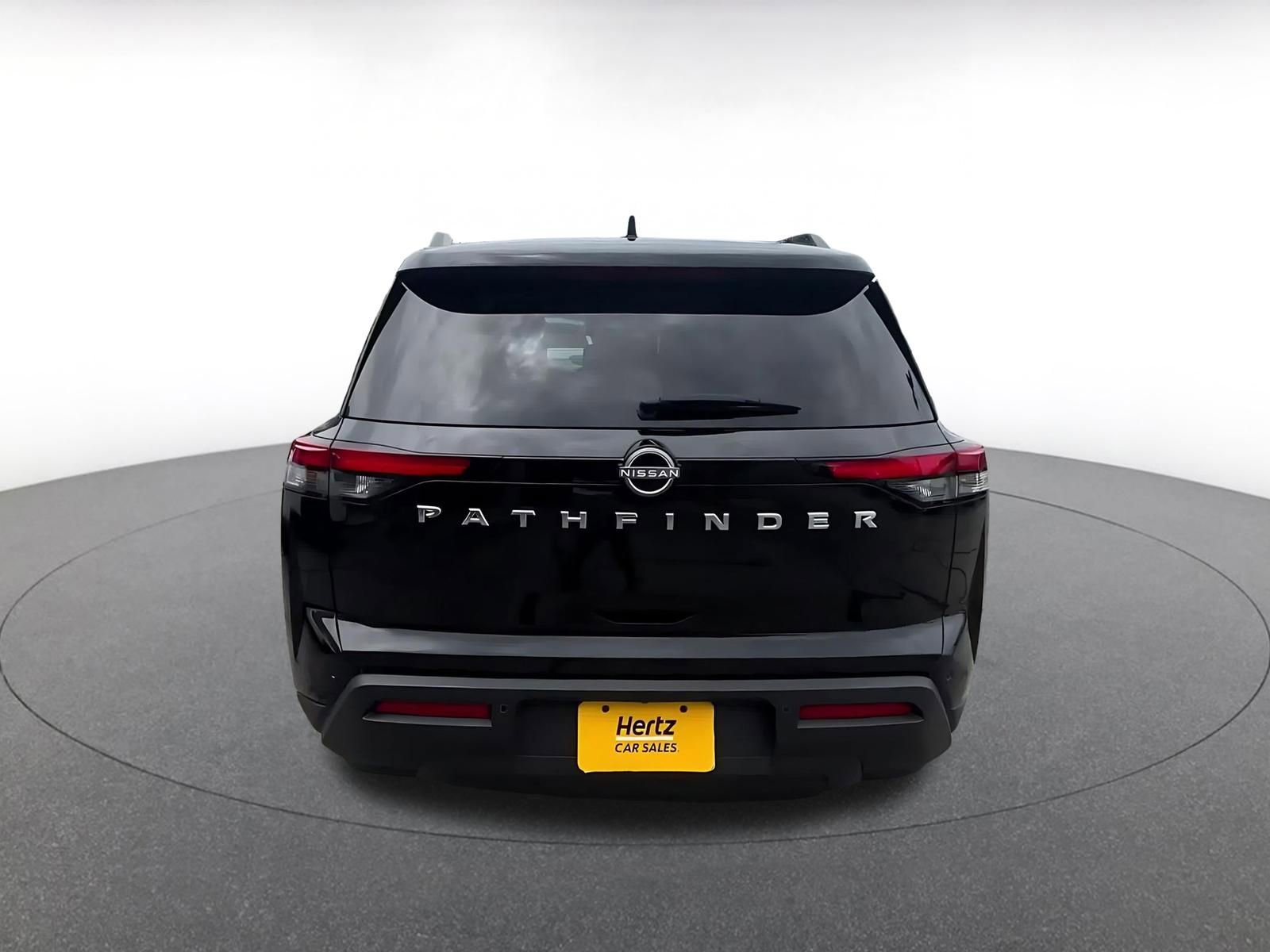 Thumbnail: 2025 Nissan Pathfinder - 12