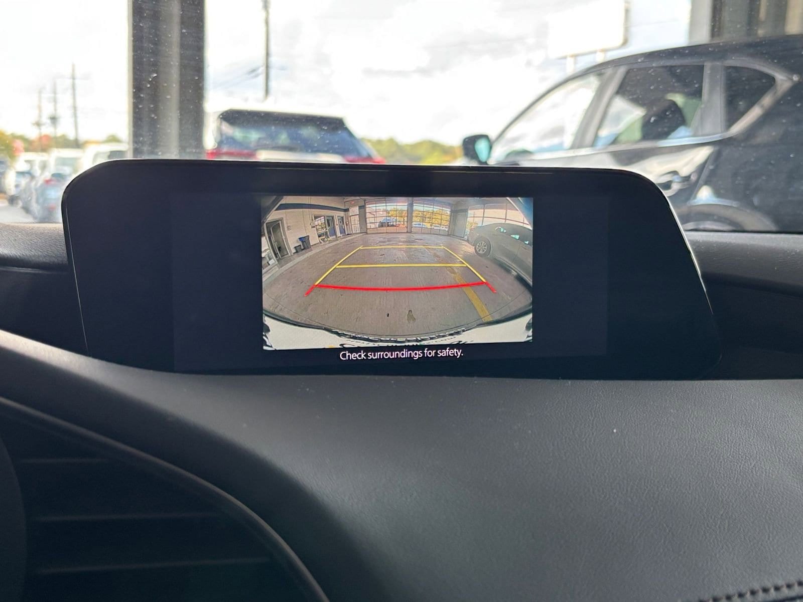 Thumbnail: 2025 Mazda Mazda3 - 17