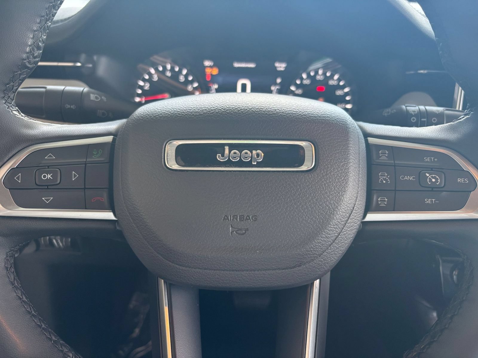 Thumbnail: 2025 Jeep Compass - 29