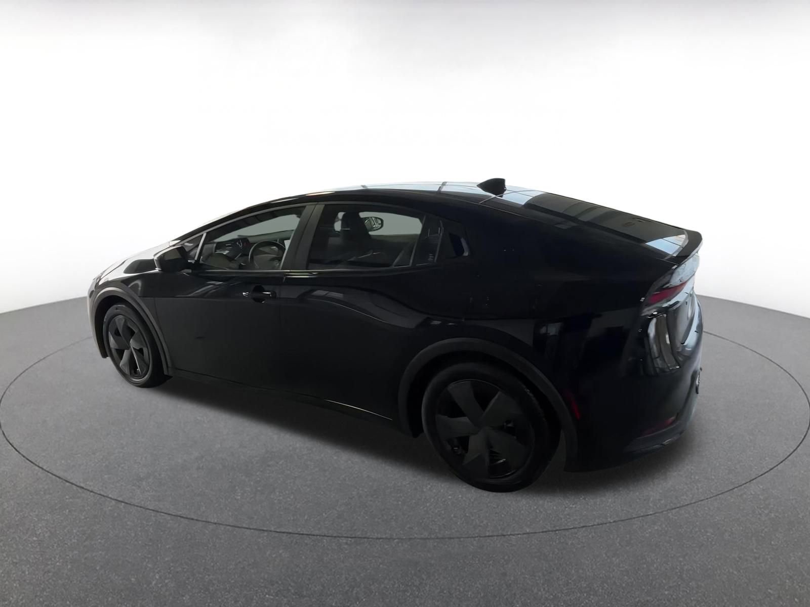 Thumbnail: 2025 Toyota Prius - 10