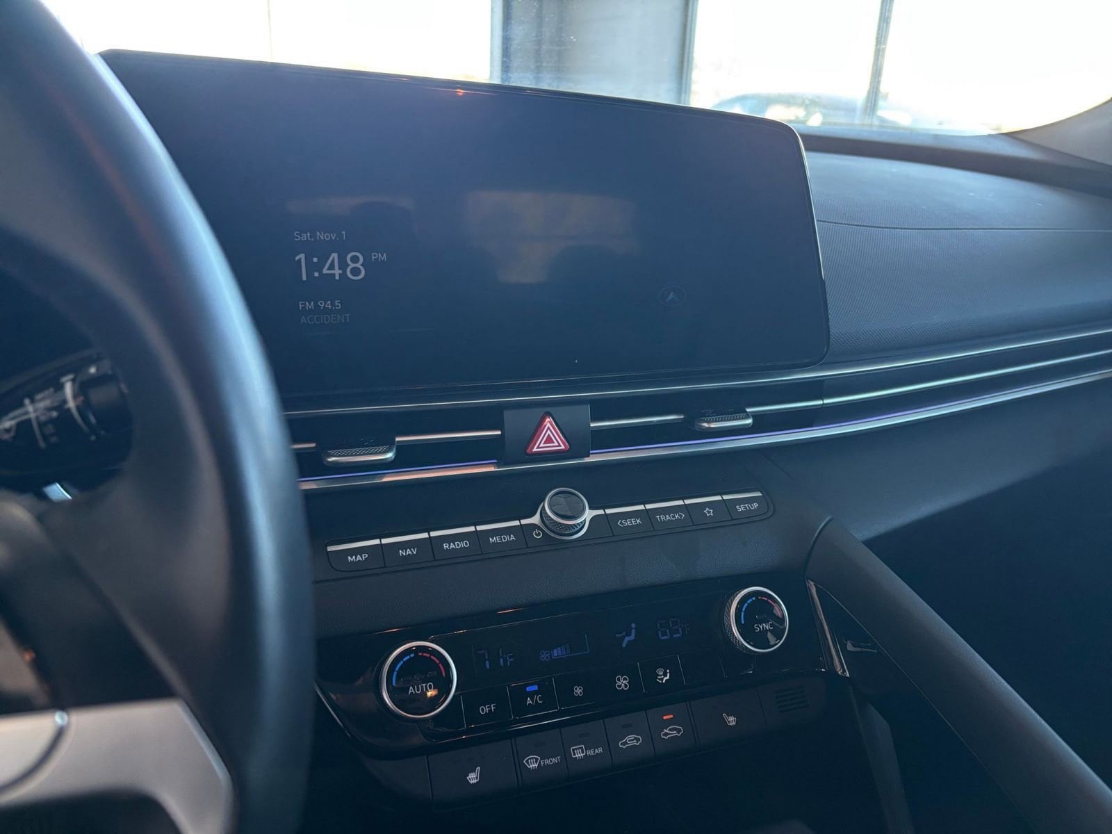 Thumbnail: 2025 Hyundai Elantra - 27