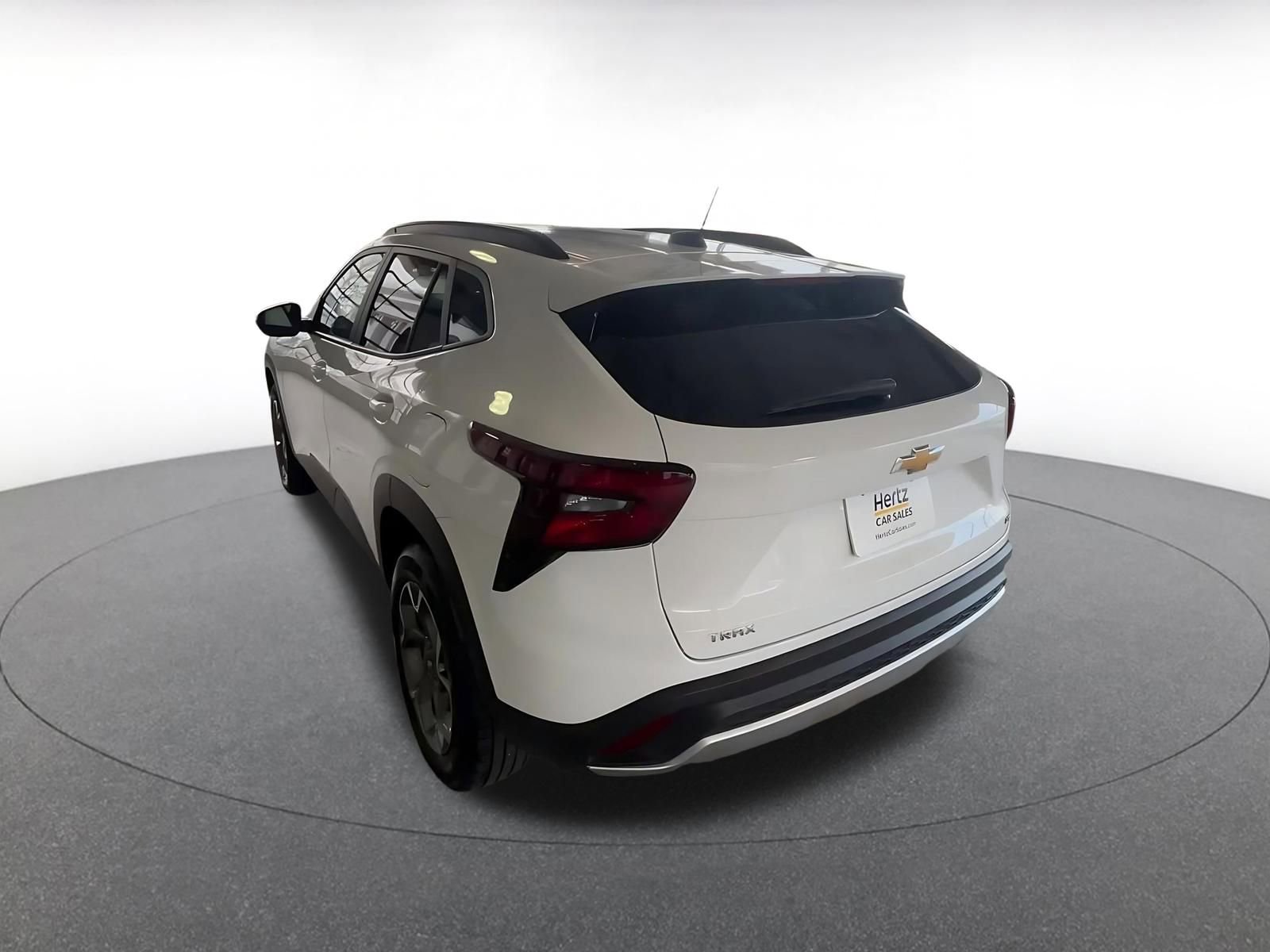 Thumbnail: 2025 Chevrolet Trax - 11