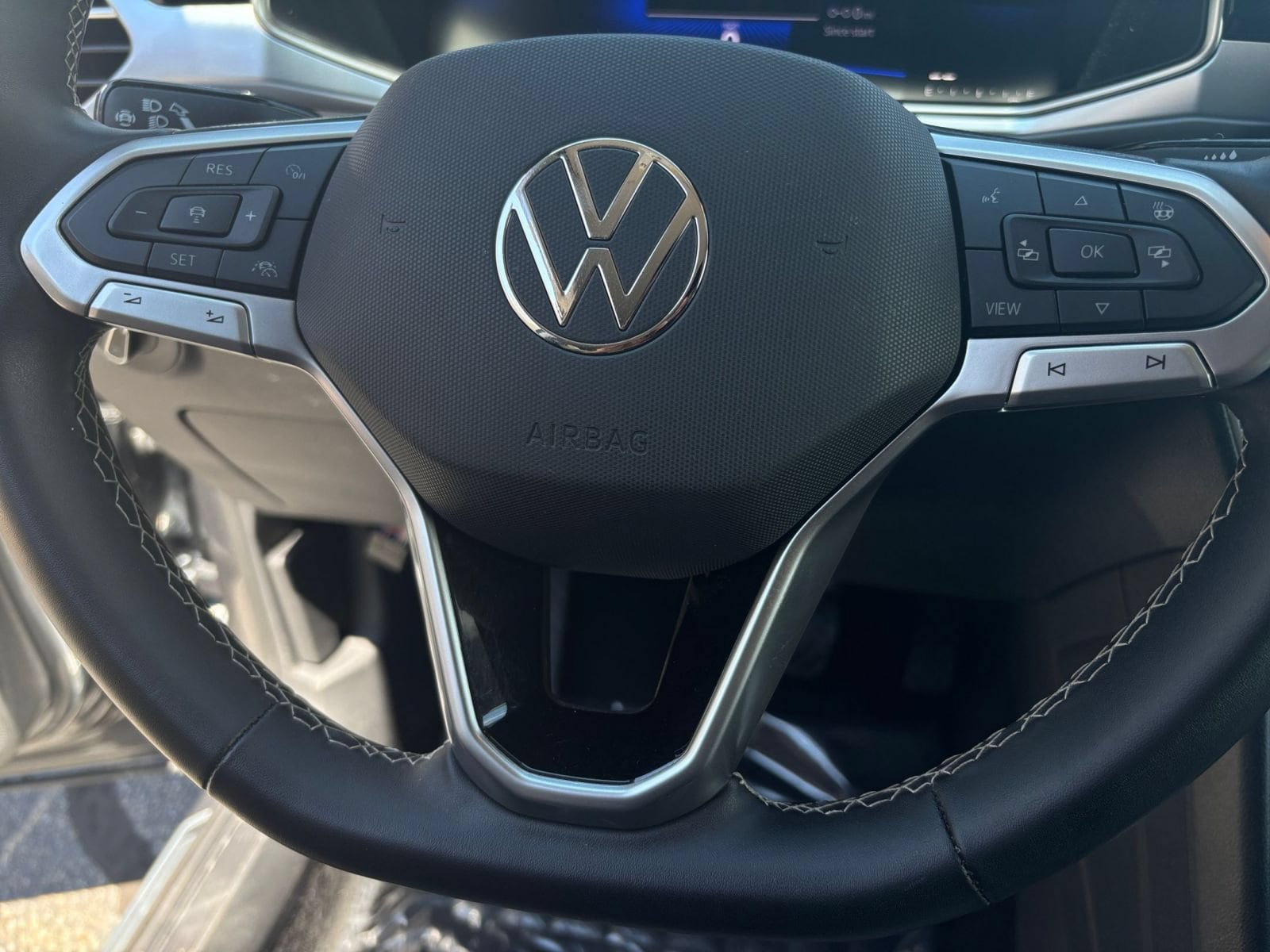 Thumbnail: 2025 Volkswagen Taos - 29