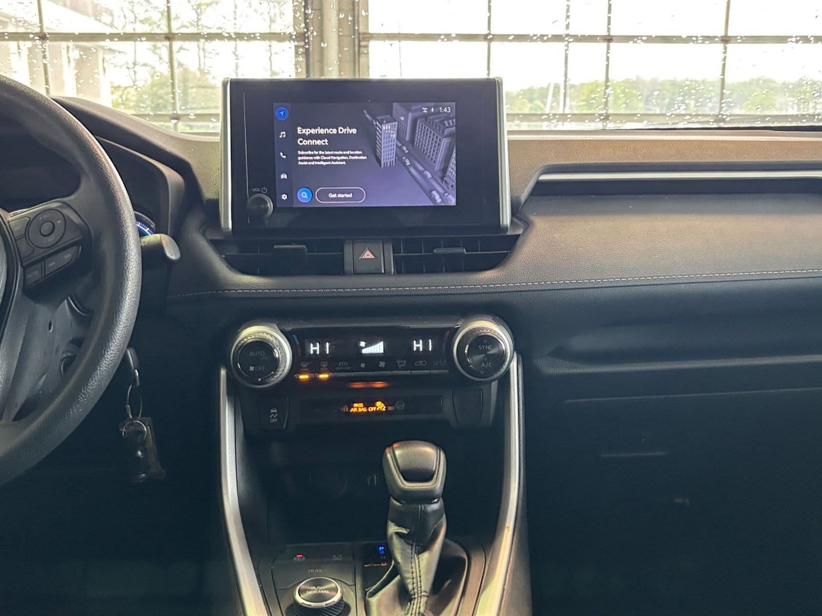 Thumbnail: 2025 Toyota RAV4 - 25