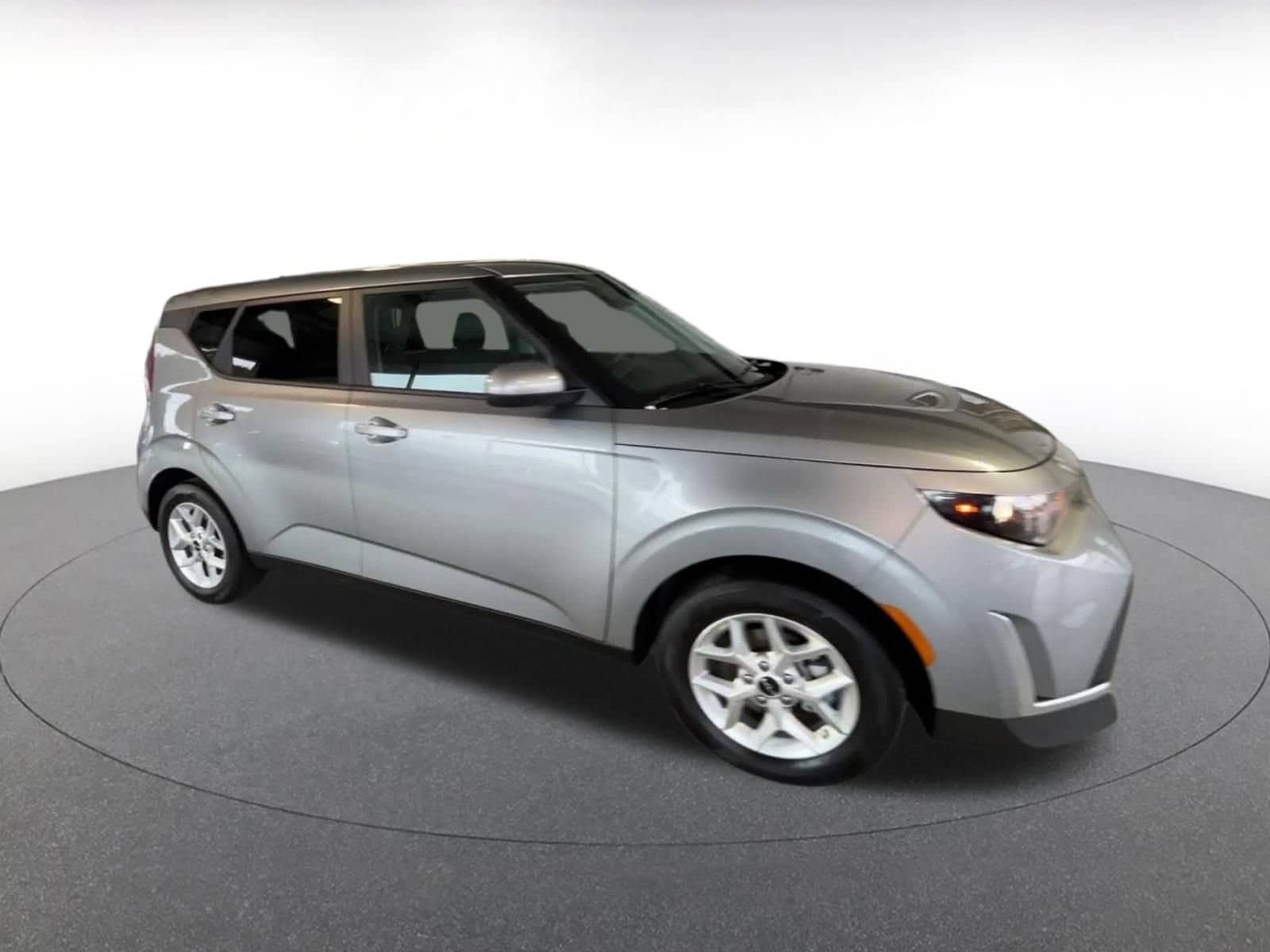Thumbnail: 2025 Kia Soul - 2