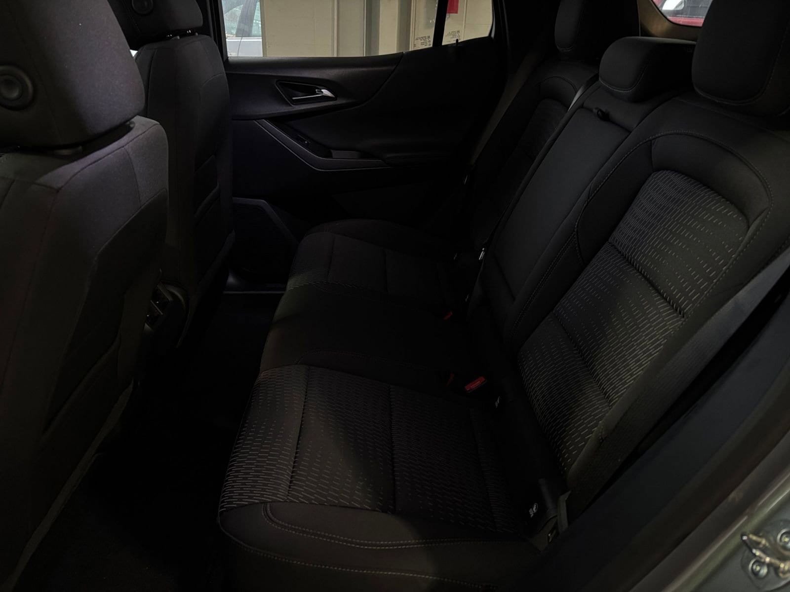 Thumbnail: 2025 Chevrolet Equinox - 25