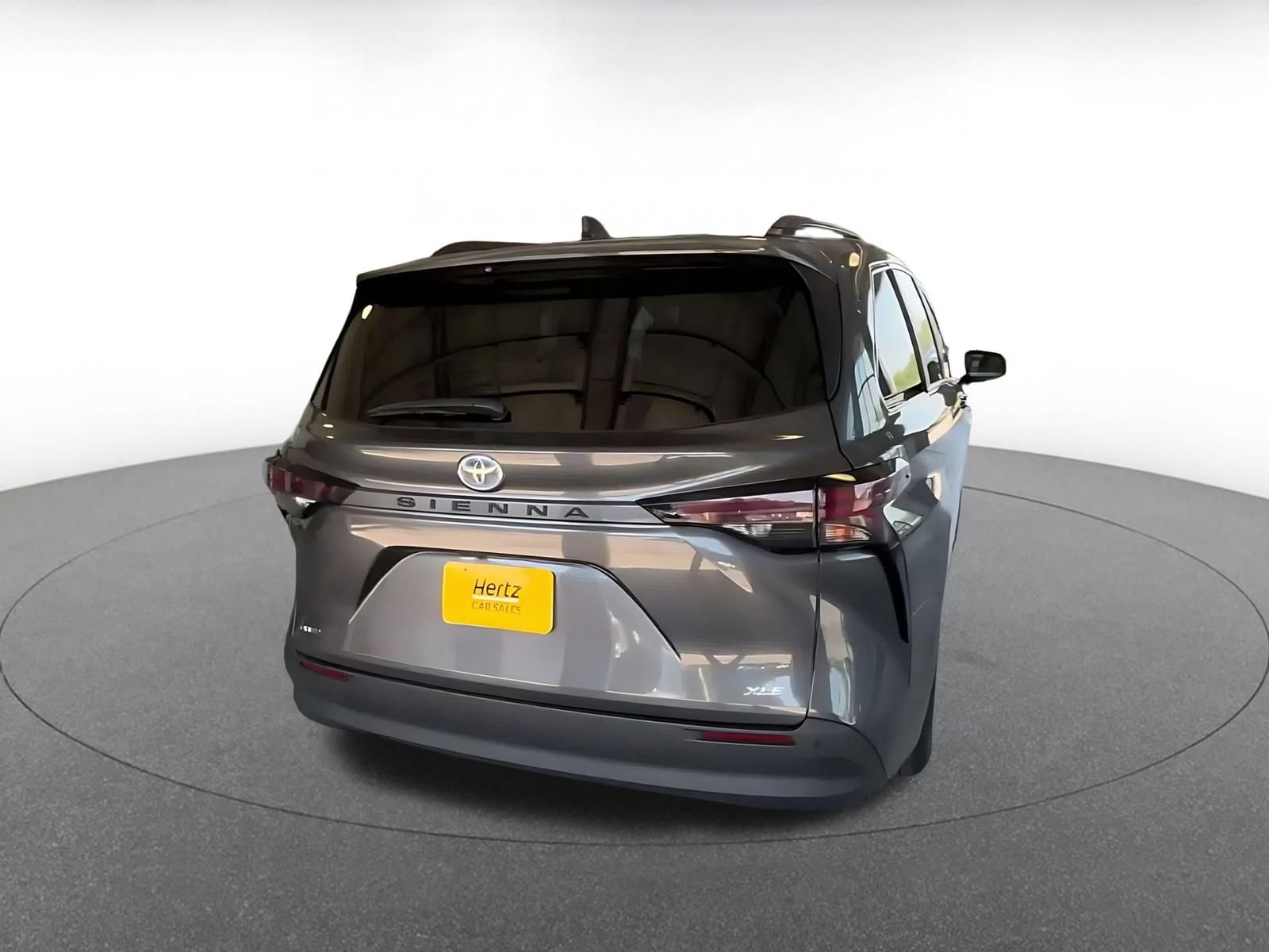 Thumbnail: 2025 Toyota Sienna - 11