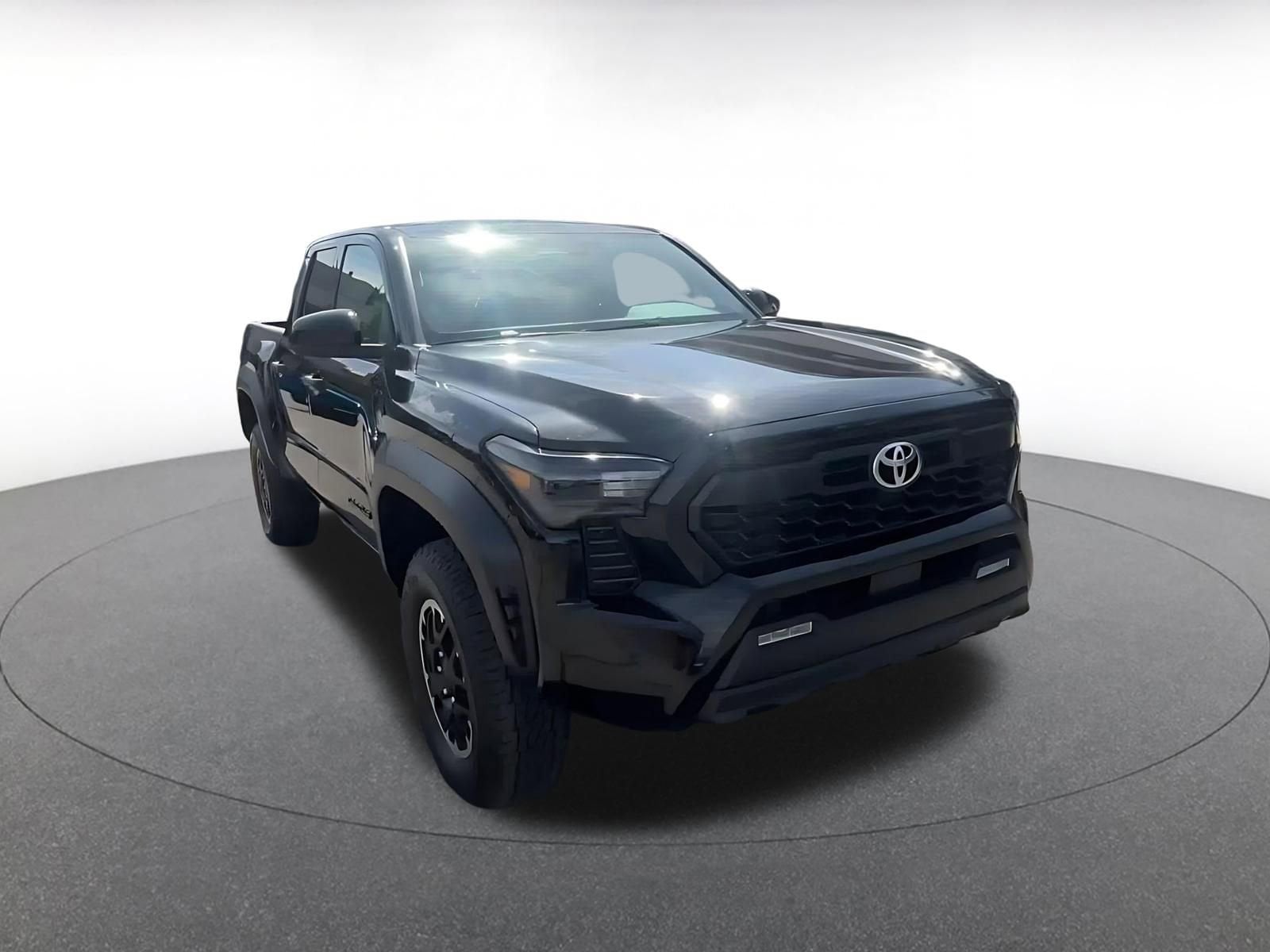 Thumbnail: 2025 Toyota Tacoma - 3