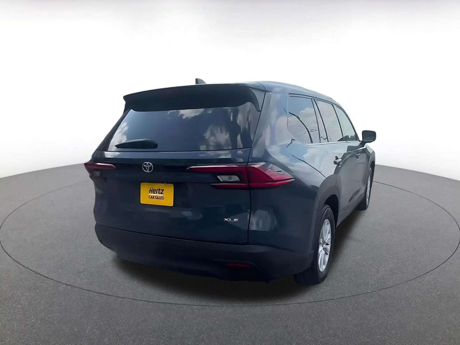 Thumbnail: 2025 Toyota Grand Highlander - 13