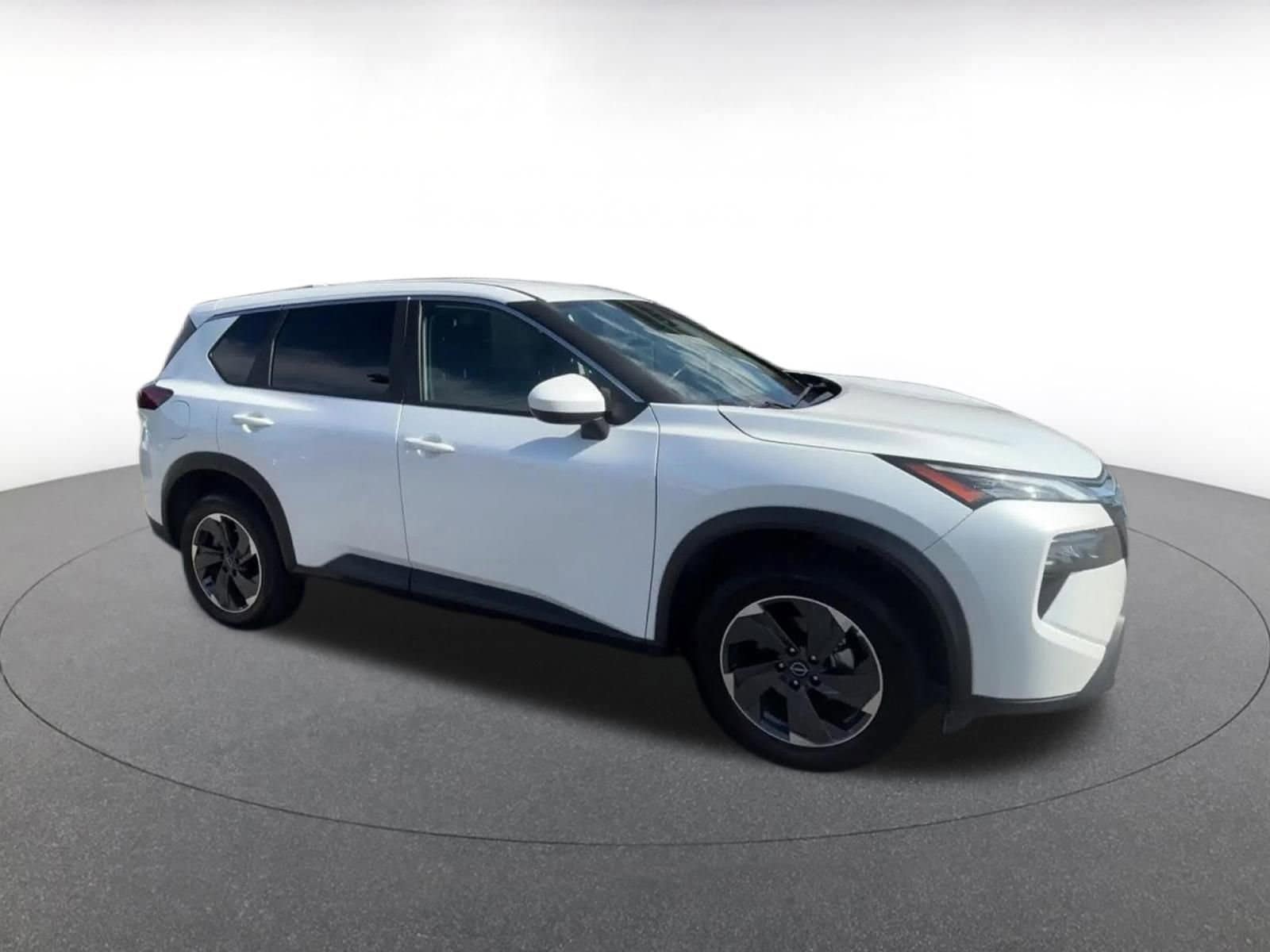 Thumbnail: 2025 Nissan Rogue - 2