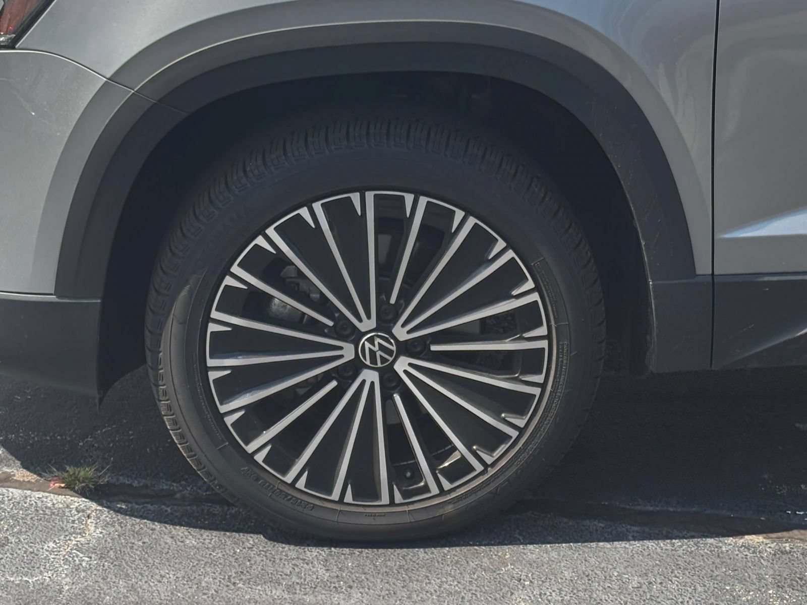 Thumbnail: 2025 Volkswagen Taos - 31