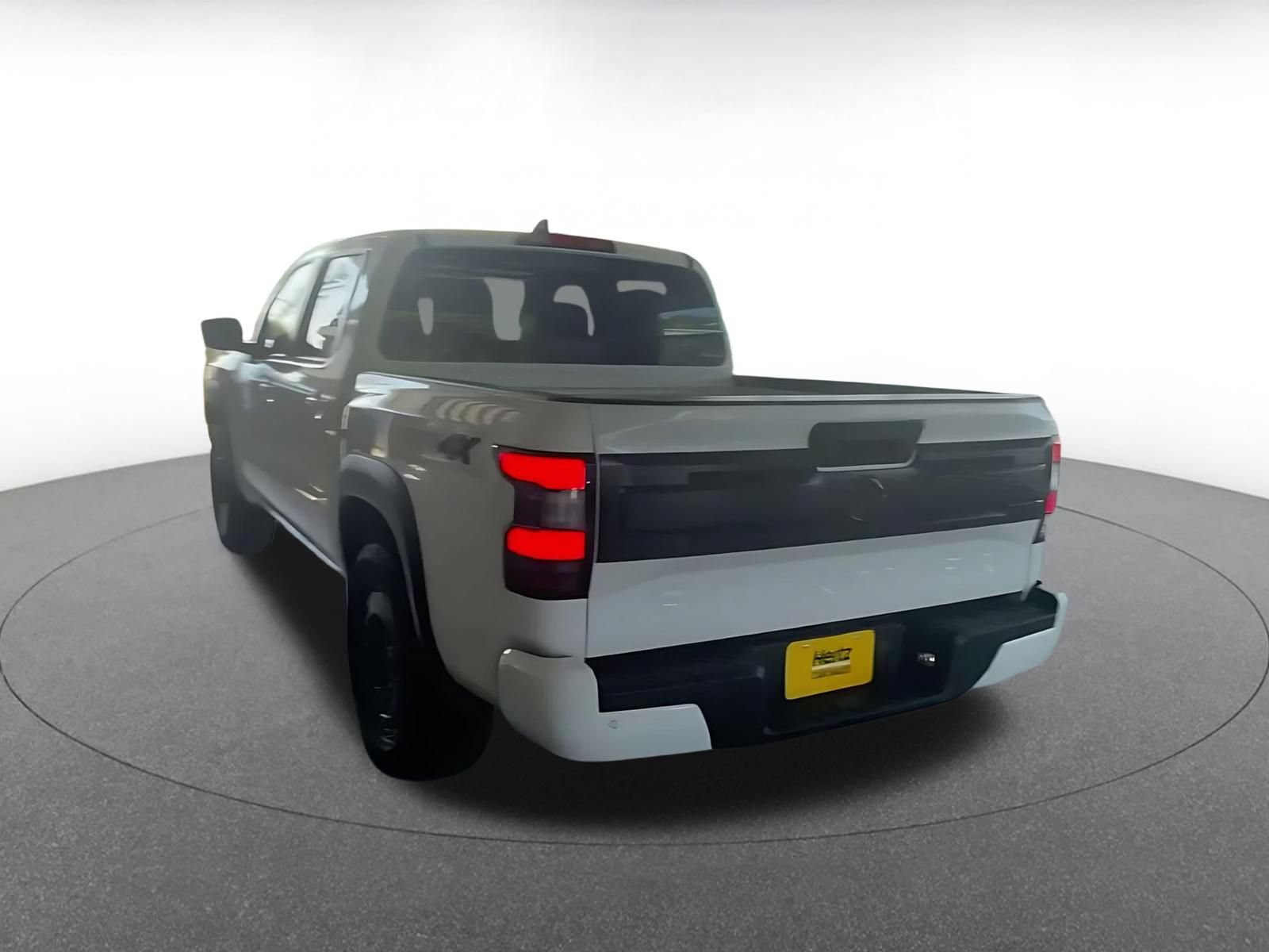 Thumbnail: 2026 Nissan Frontier - 9