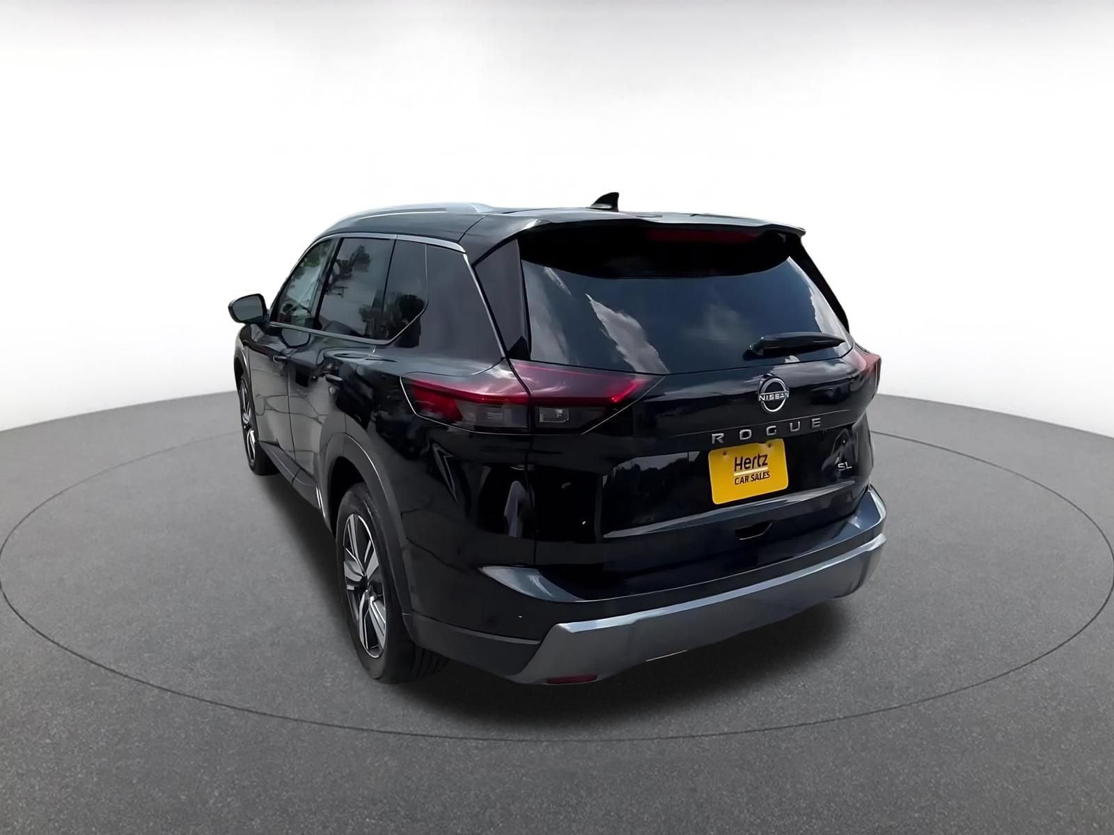 Thumbnail: 2026 Nissan Rogue - 11