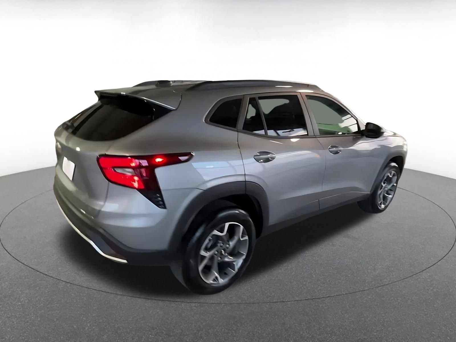 Thumbnail: 2025 Chevrolet Trax - 15