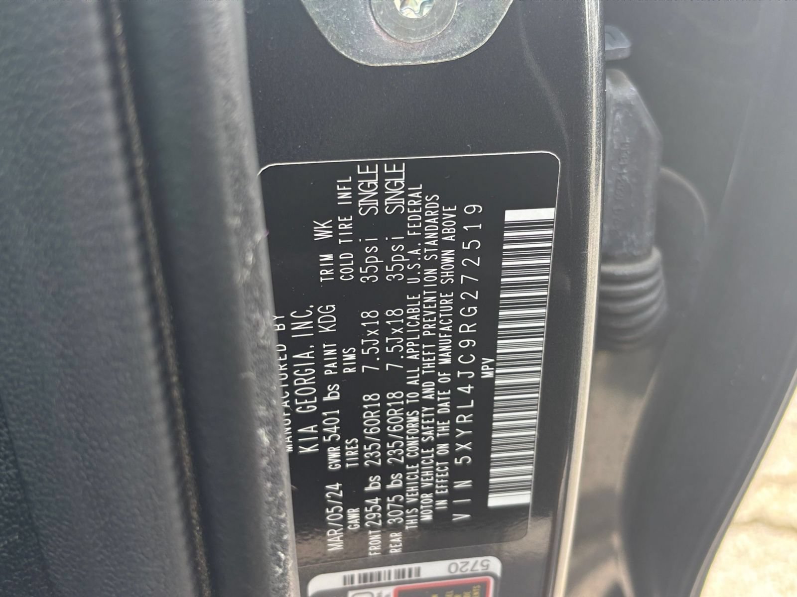 Thumbnail: 2024 Kia Sorento - 32