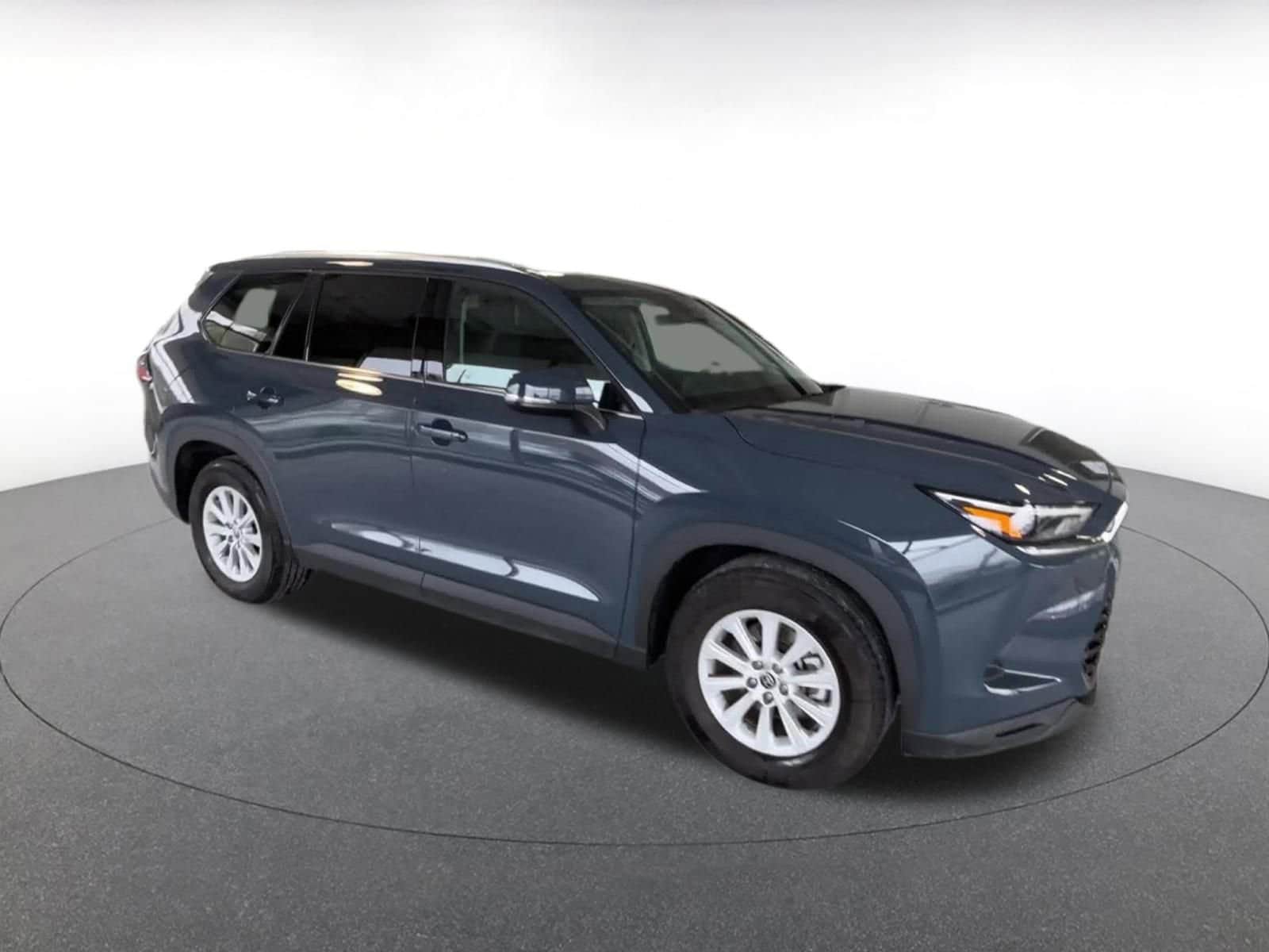 Thumbnail: 2025 Toyota Grand Highlander - 1