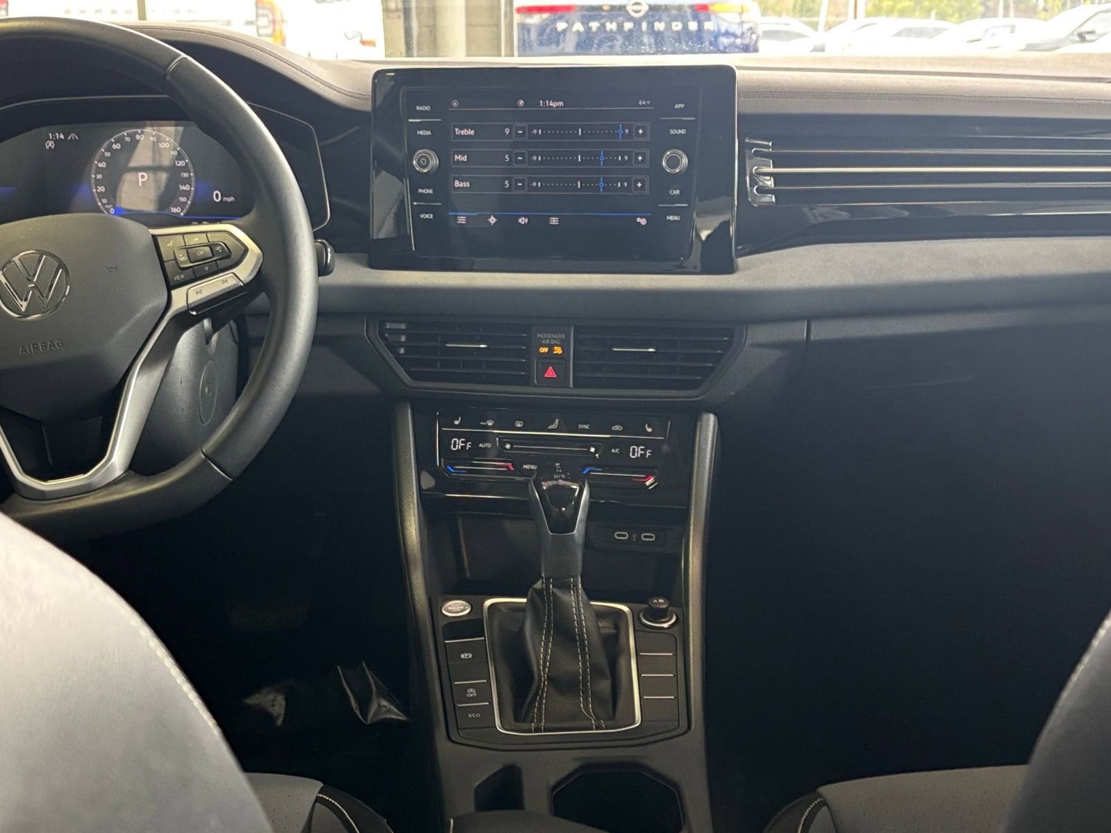 Thumbnail: 2025 Volkswagen Jetta - 17