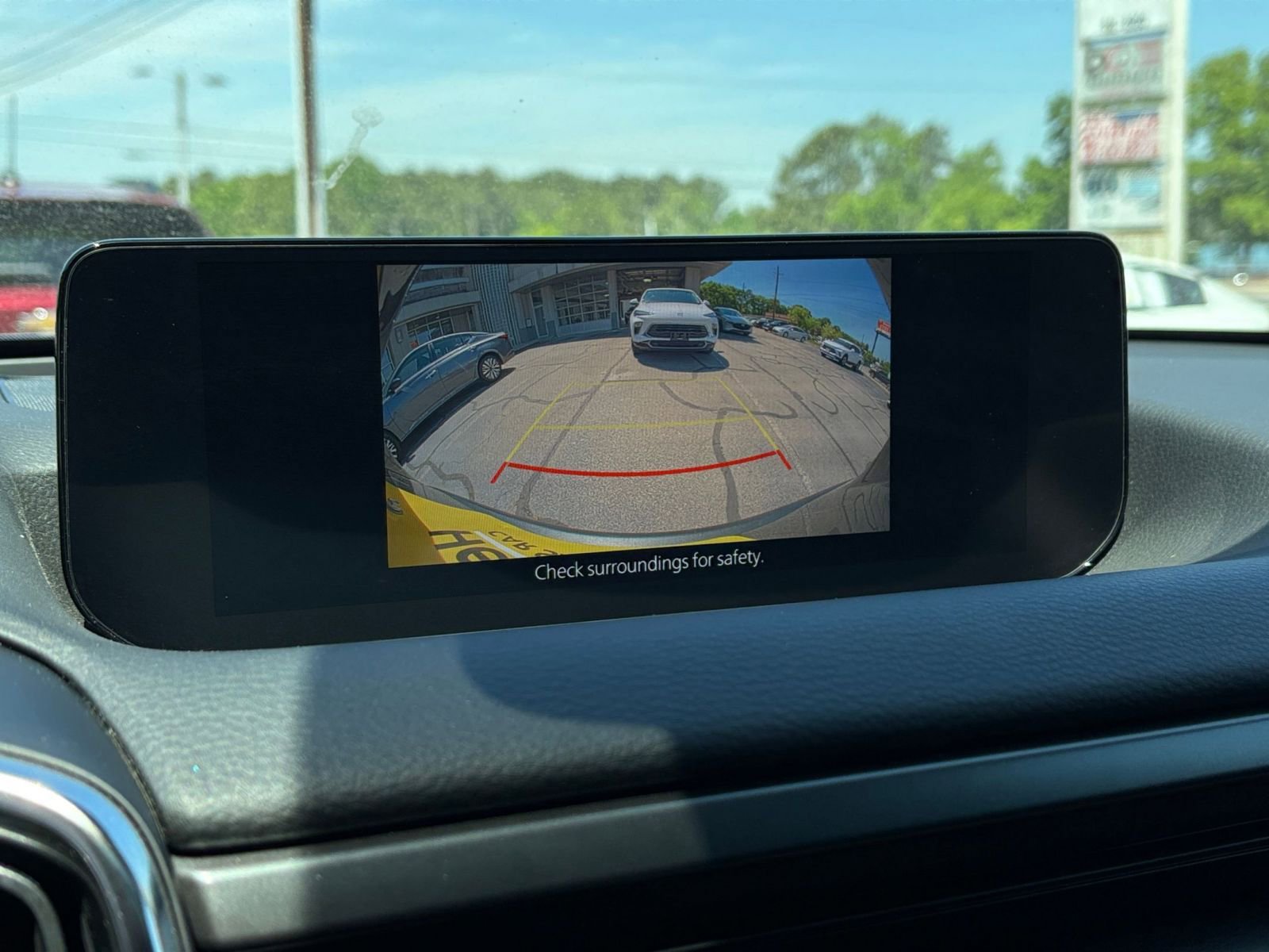 Thumbnail: 2025 Mazda CX-50 - 27