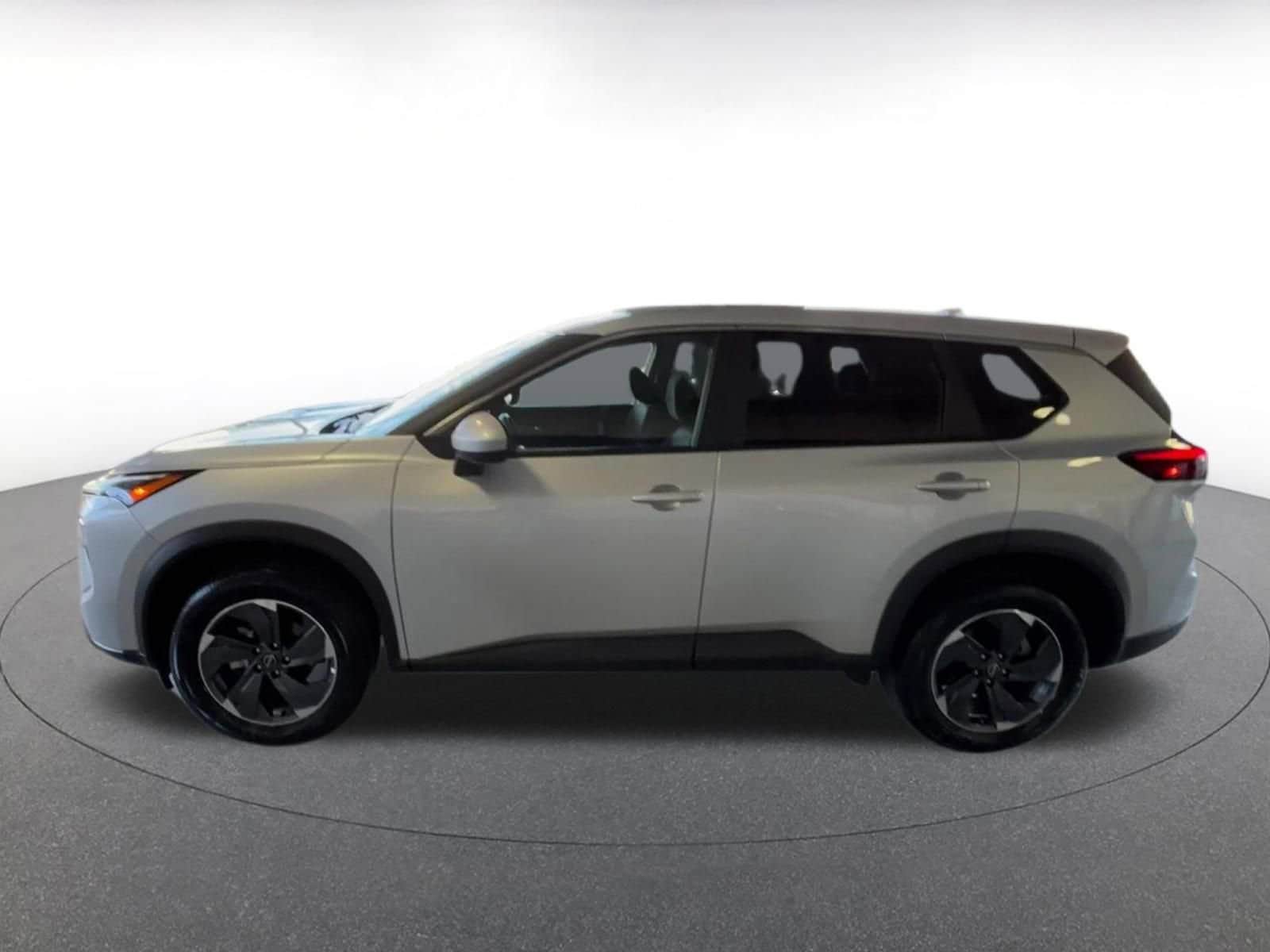 Thumbnail: 2025 Nissan Rogue - 8