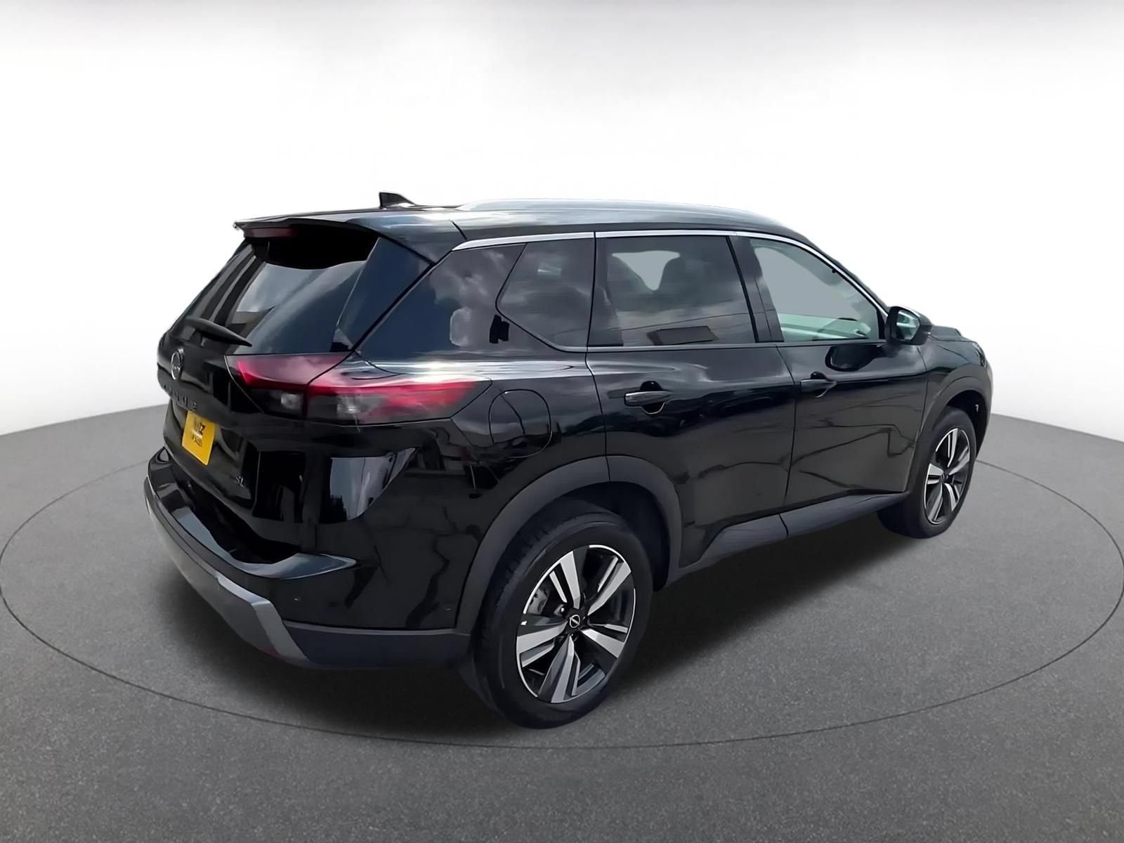 Thumbnail: 2026 Nissan Rogue - 15