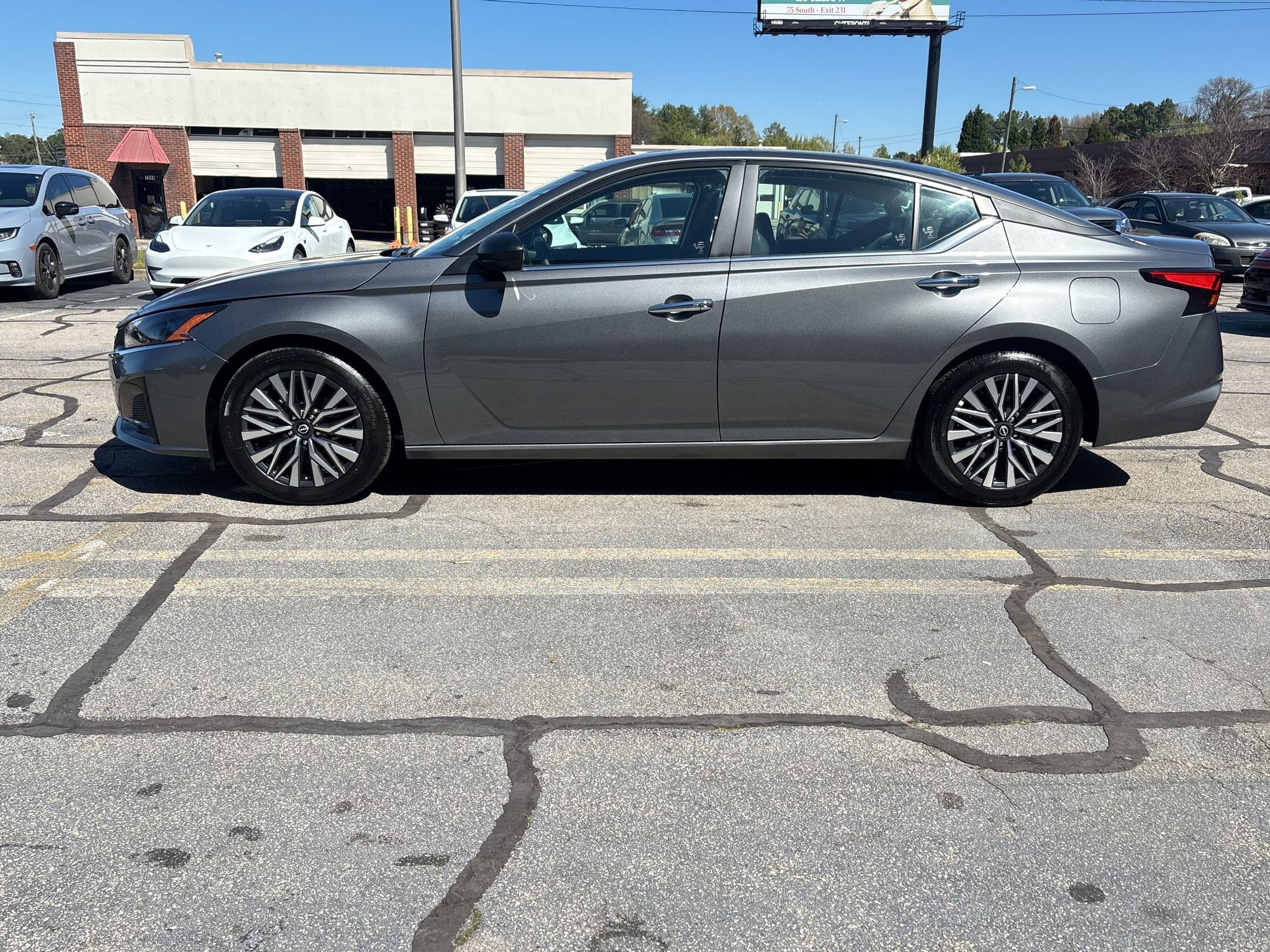 Thumbnail: 2025 Nissan Altima - 7