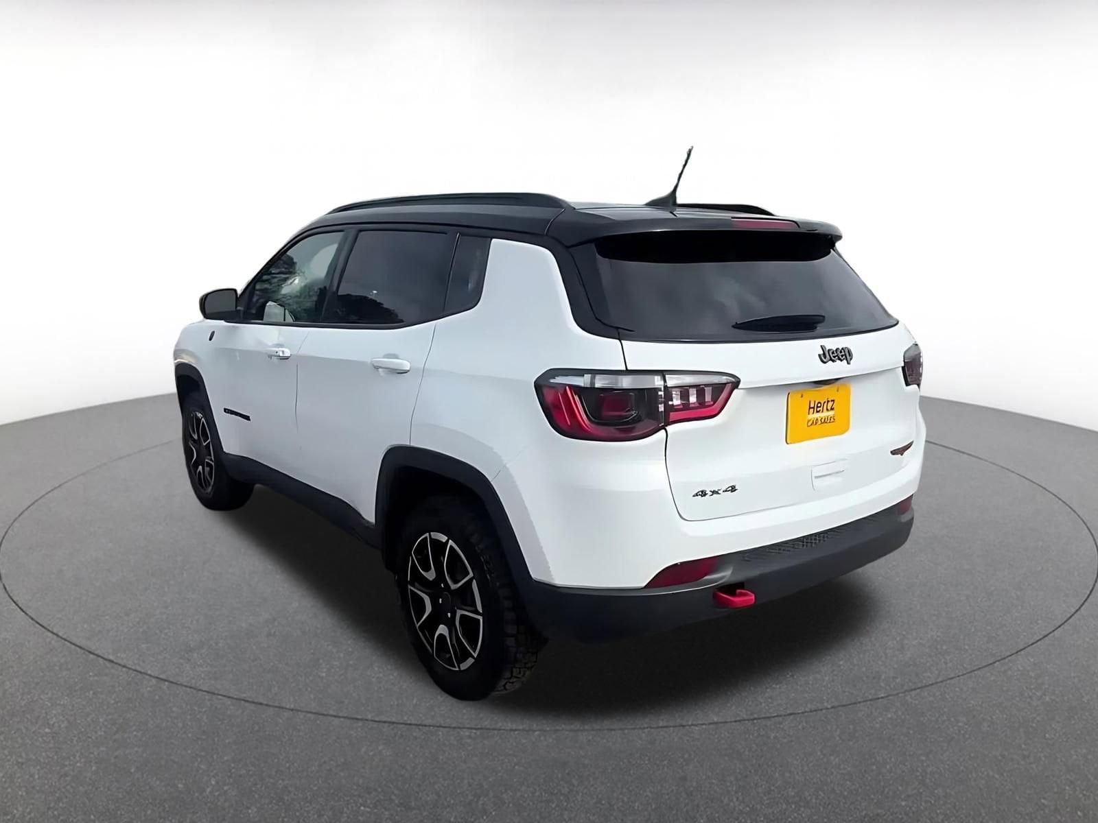 Thumbnail: 2025 Jeep Compass - 11