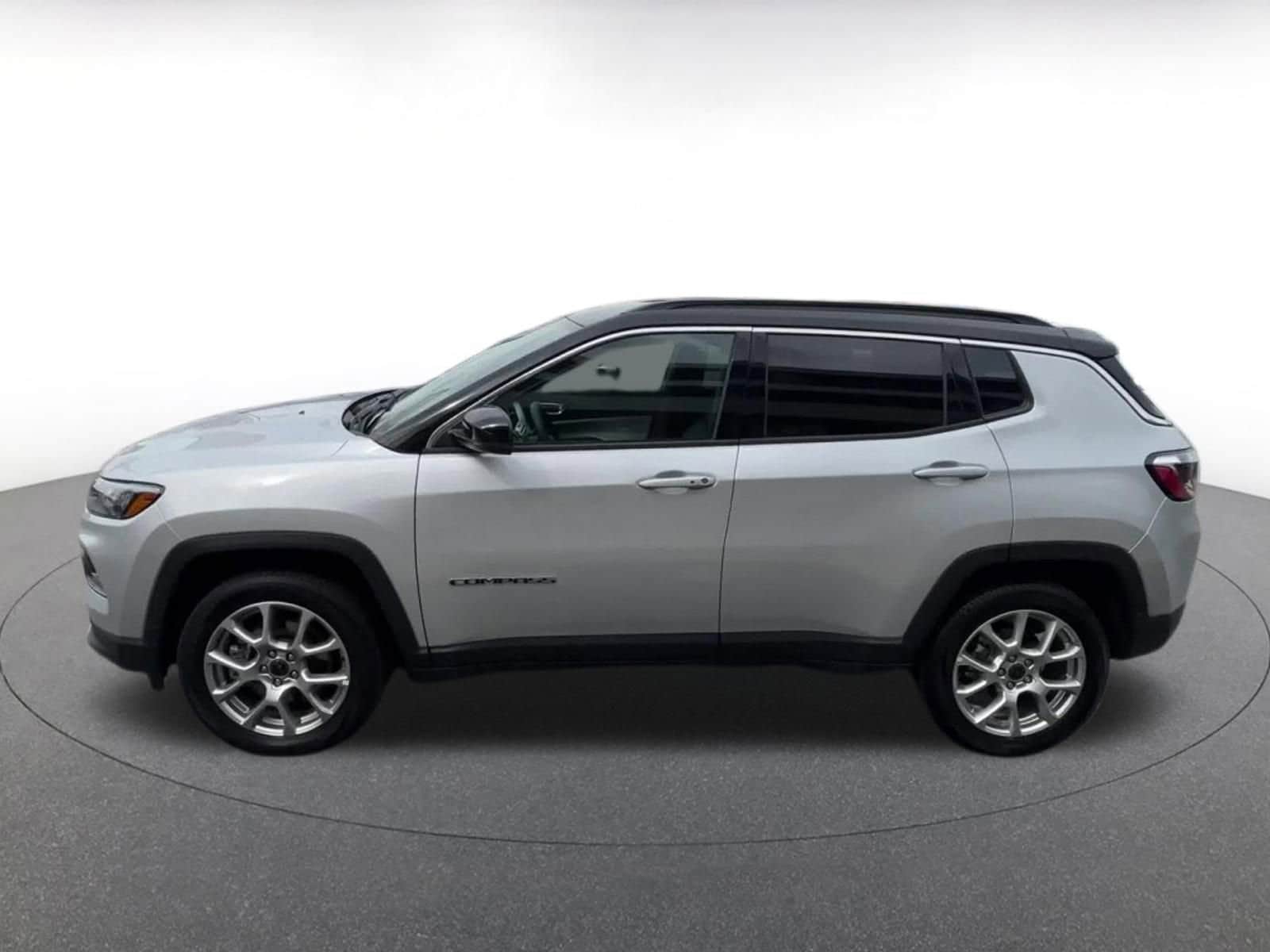Thumbnail: 2025 Jeep Compass - 8