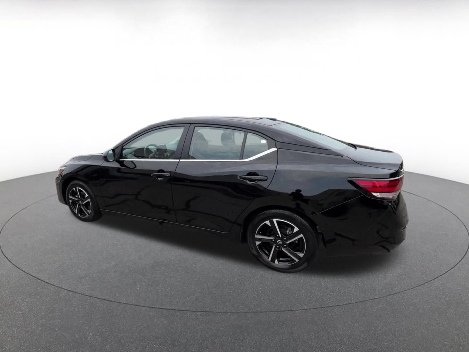 Thumbnail: 2025 Nissan Sentra - 7