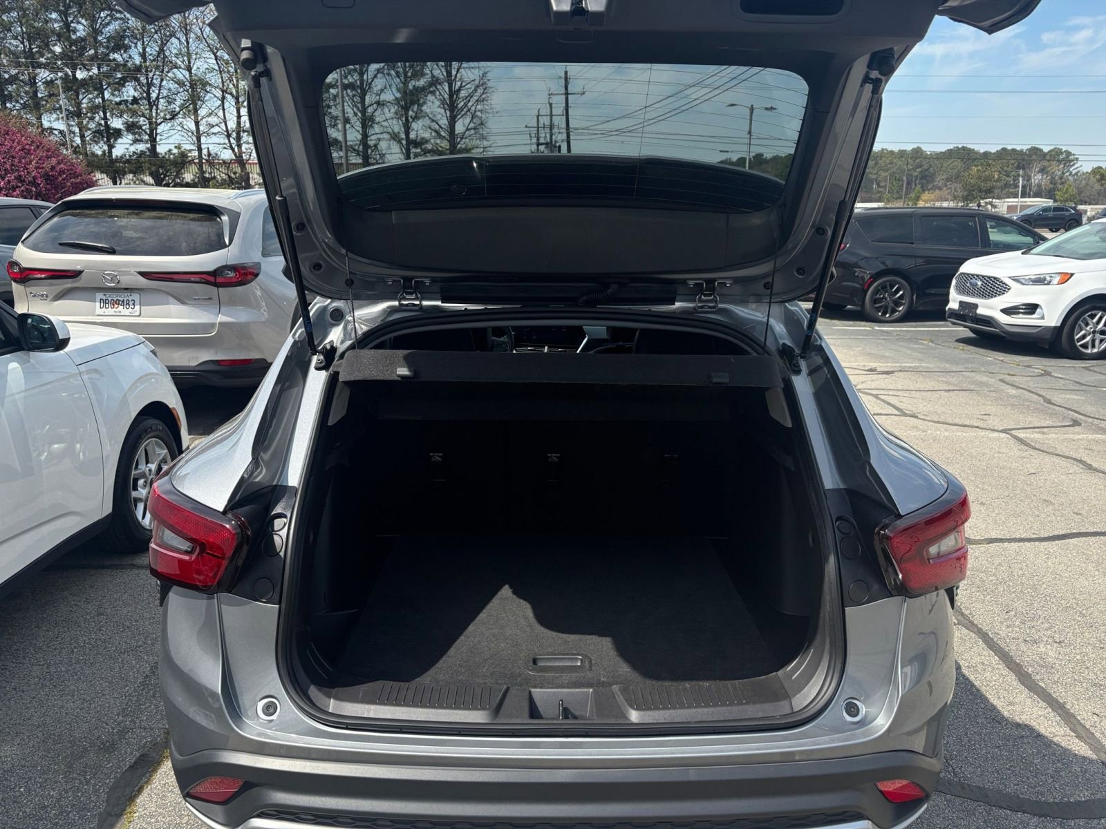 Thumbnail: 2025 Chevrolet Trax - 30