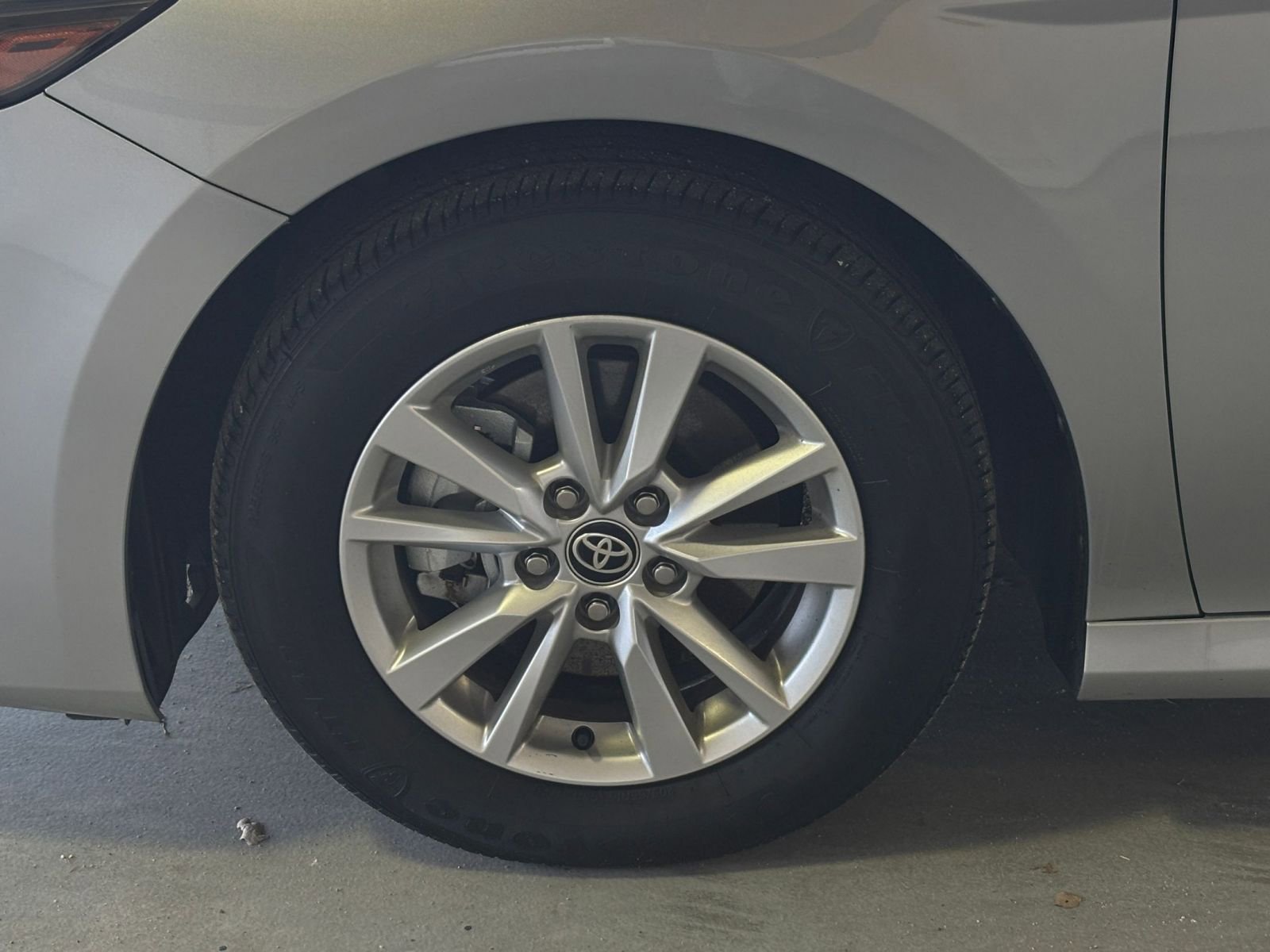 Thumbnail: 2025 Toyota Camry - 29