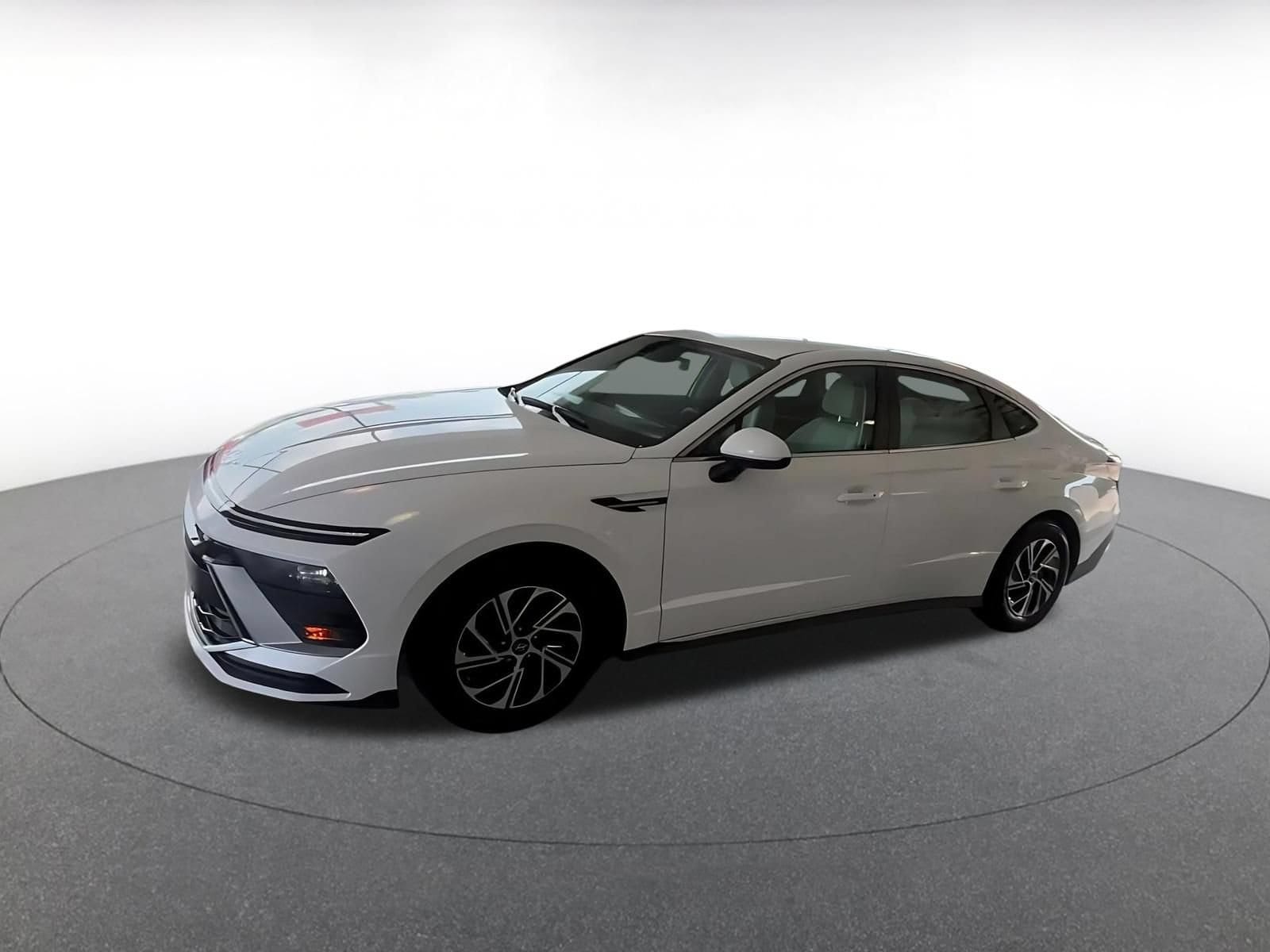 Thumbnail: 2026 Hyundai Sonata - 7