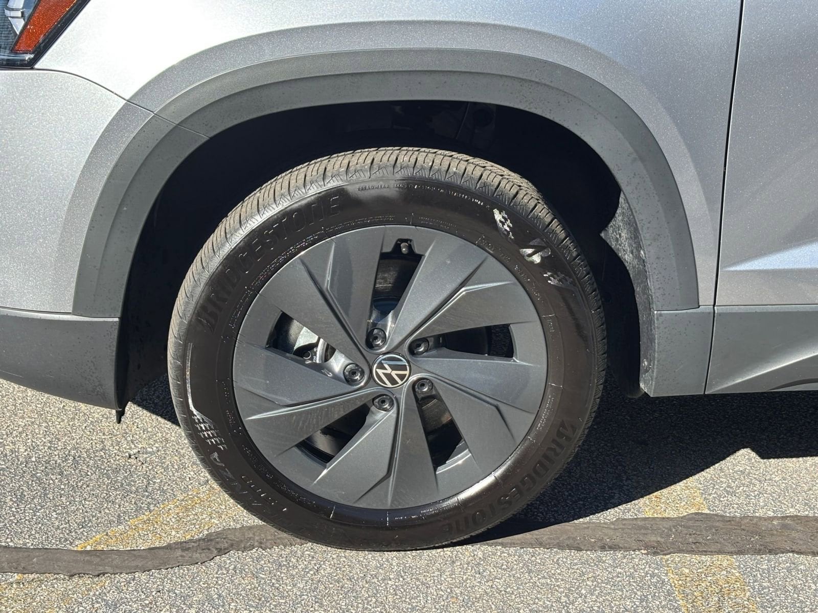 Thumbnail: 2025 Volkswagen Taos - 28