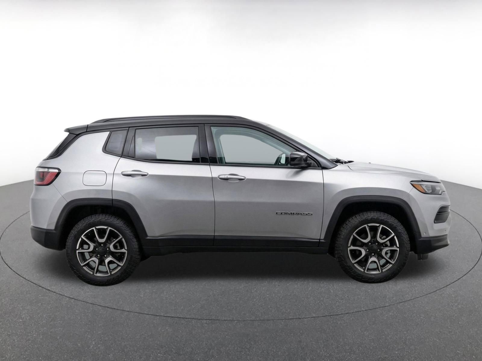 Thumbnail: 2025 Jeep Compass - 10