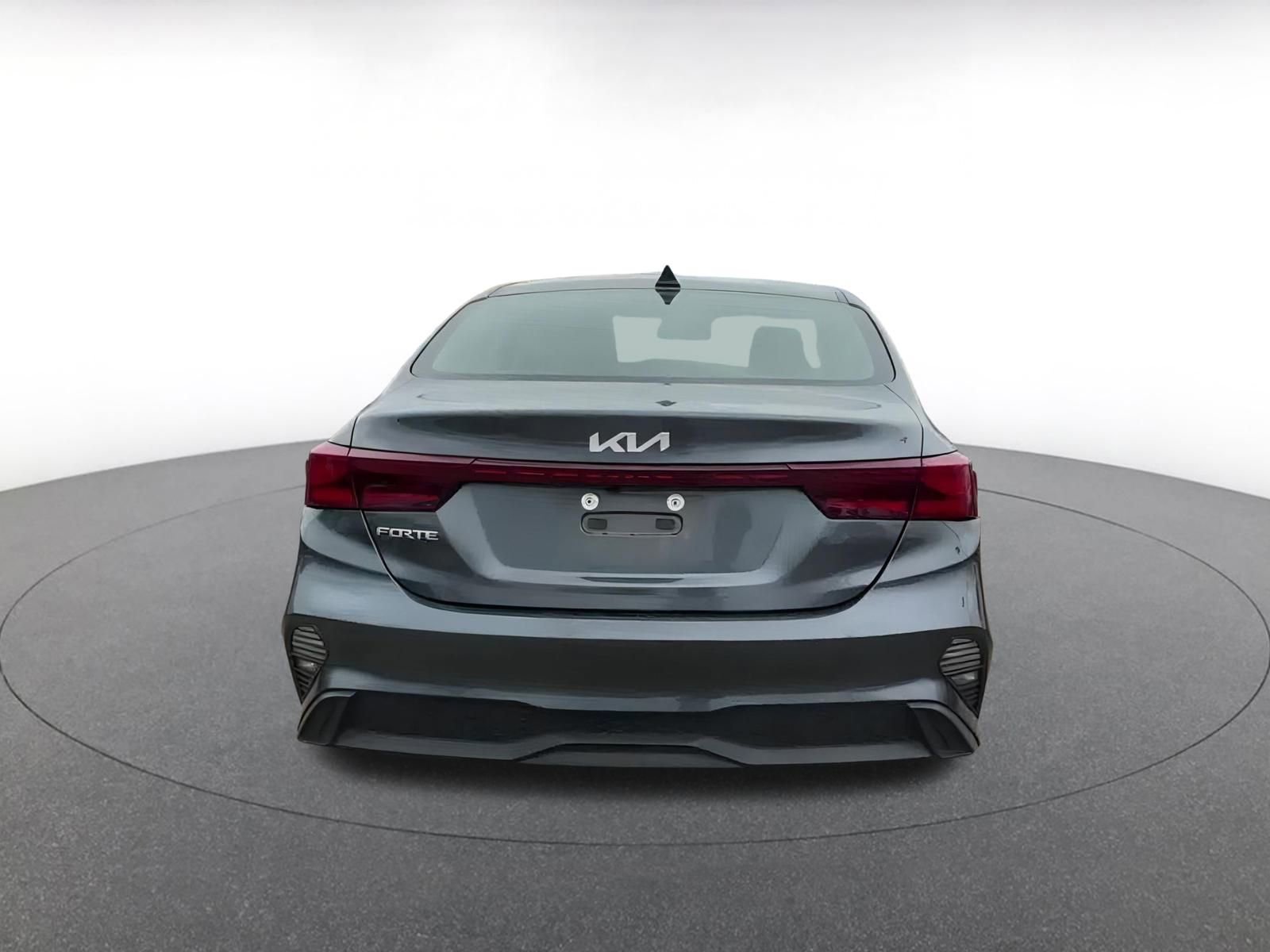 2024 Kia Forte LXS 12