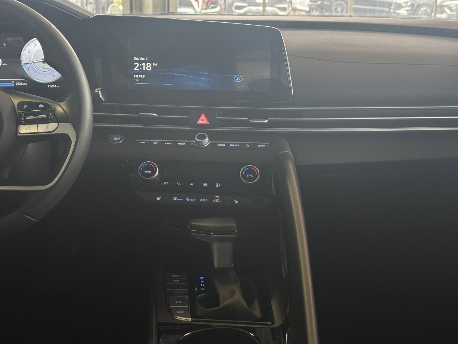 Thumbnail: 2025 Hyundai Elantra - 23