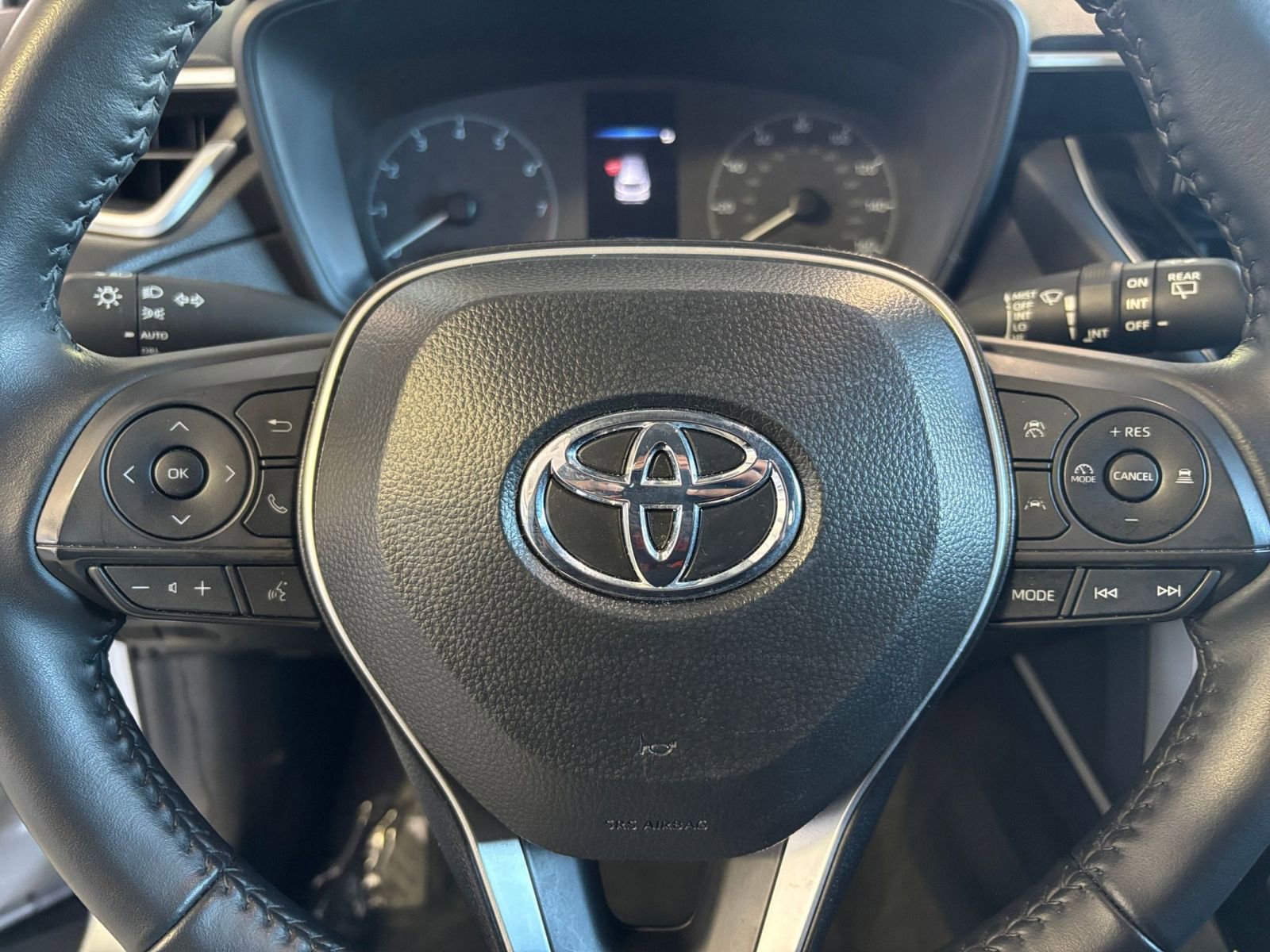 Thumbnail: 2025 Toyota Corolla Cross - 27