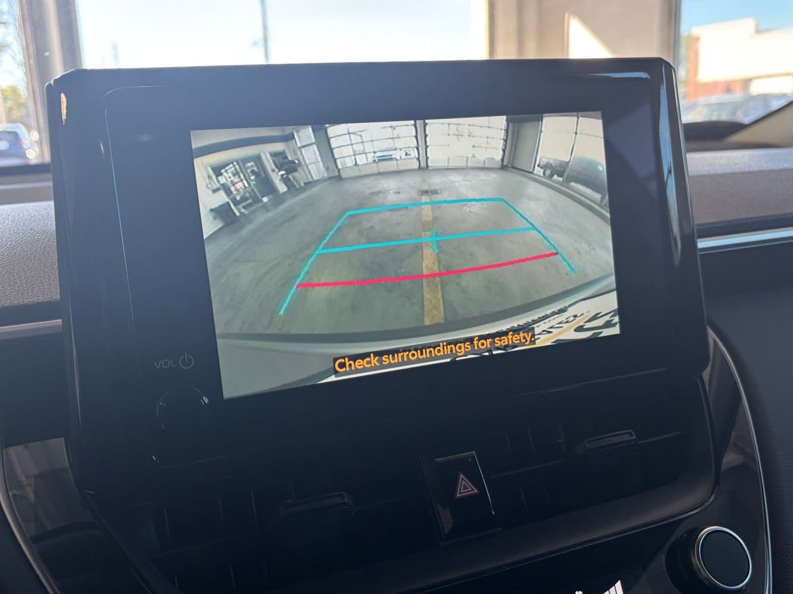 Thumbnail: 2025 Toyota Corolla Cross - 17