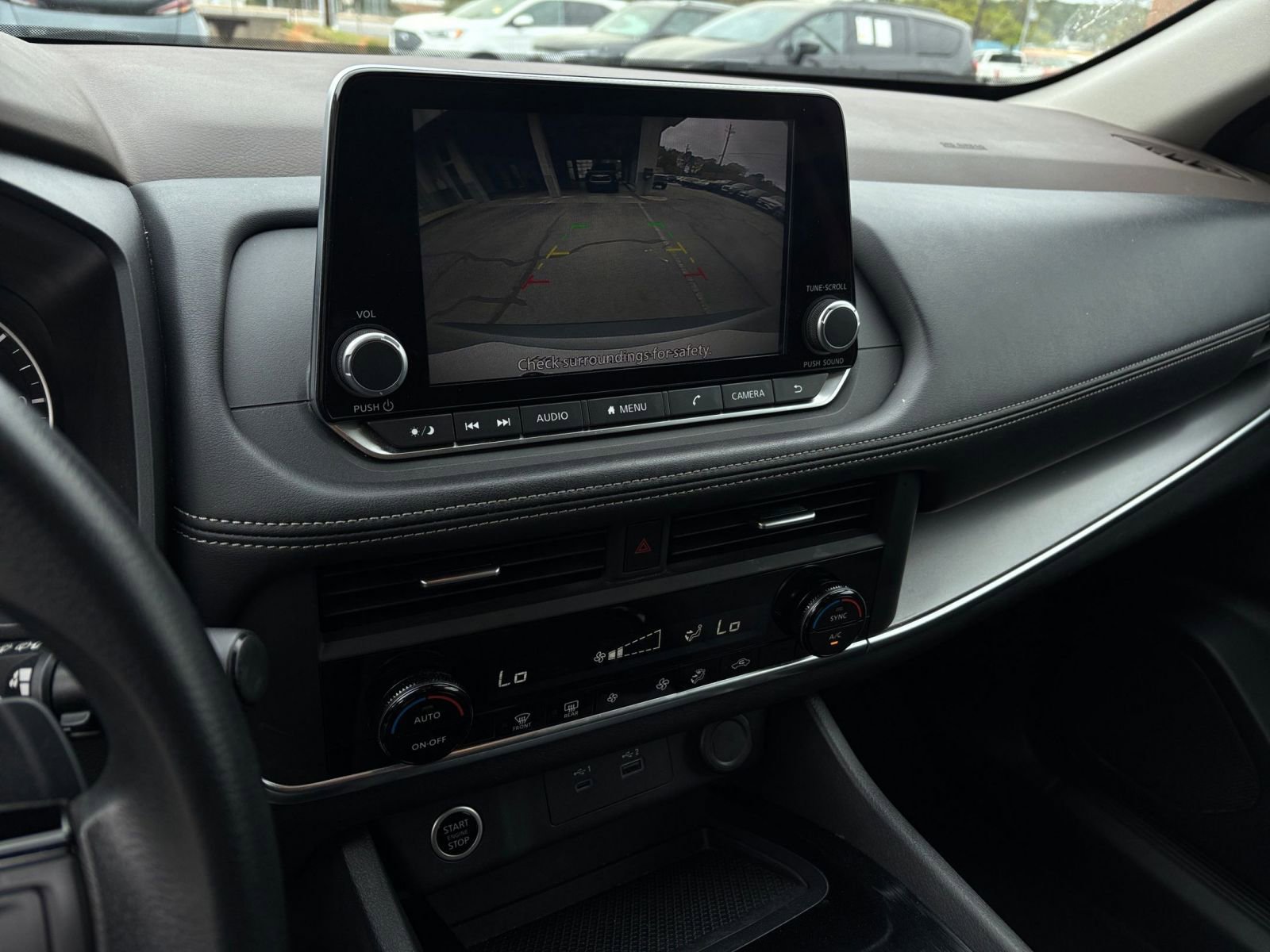 Thumbnail: 2023 Nissan Rogue - 25