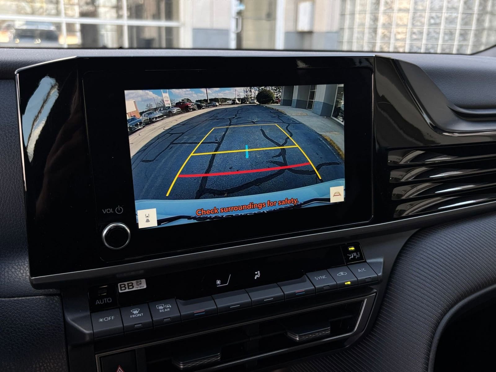 Thumbnail: 2025 Toyota Camry - 17