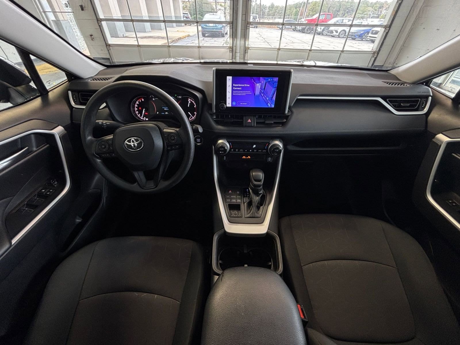 Thumbnail: 2025 Toyota RAV4 - 34