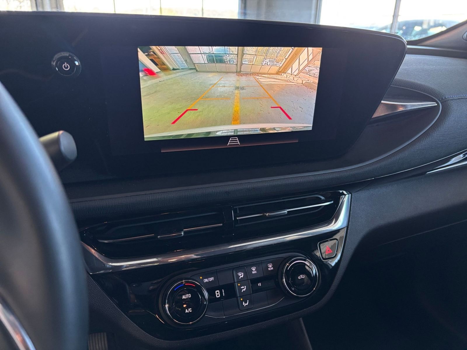 Thumbnail: 2025 Buick Envista - 17