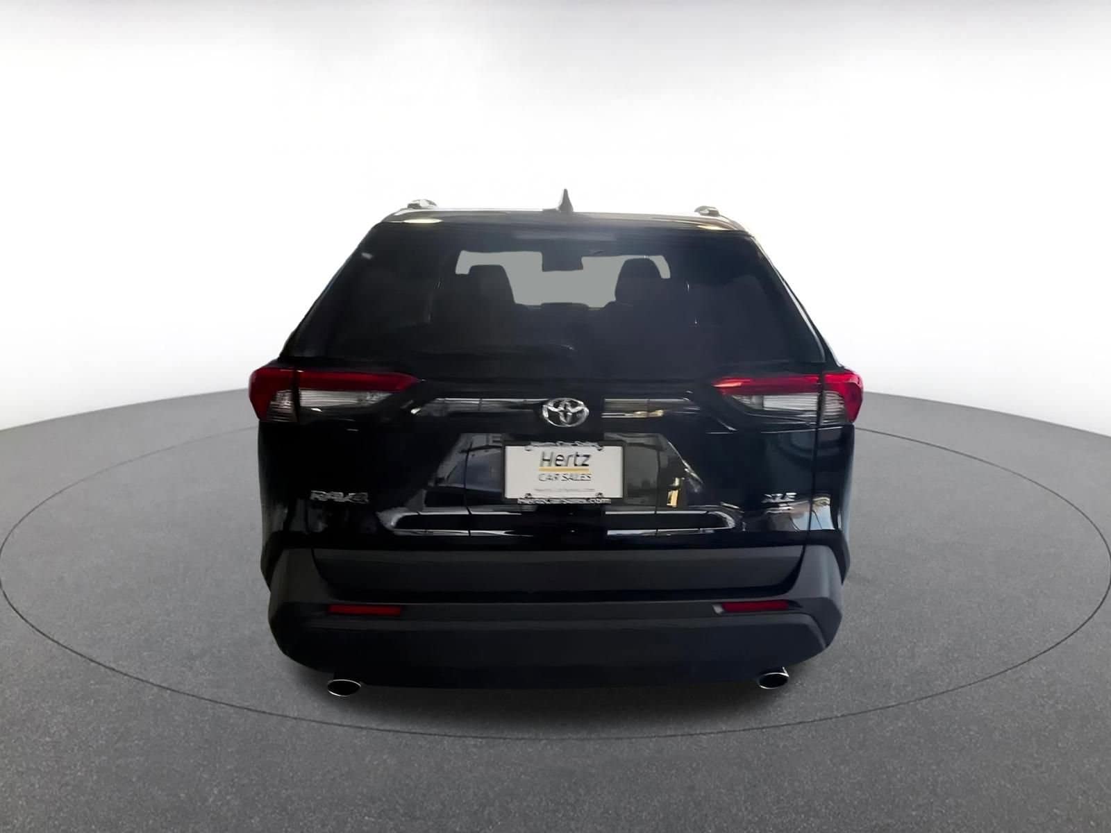 Thumbnail: 2025 Toyota RAV4 - 12