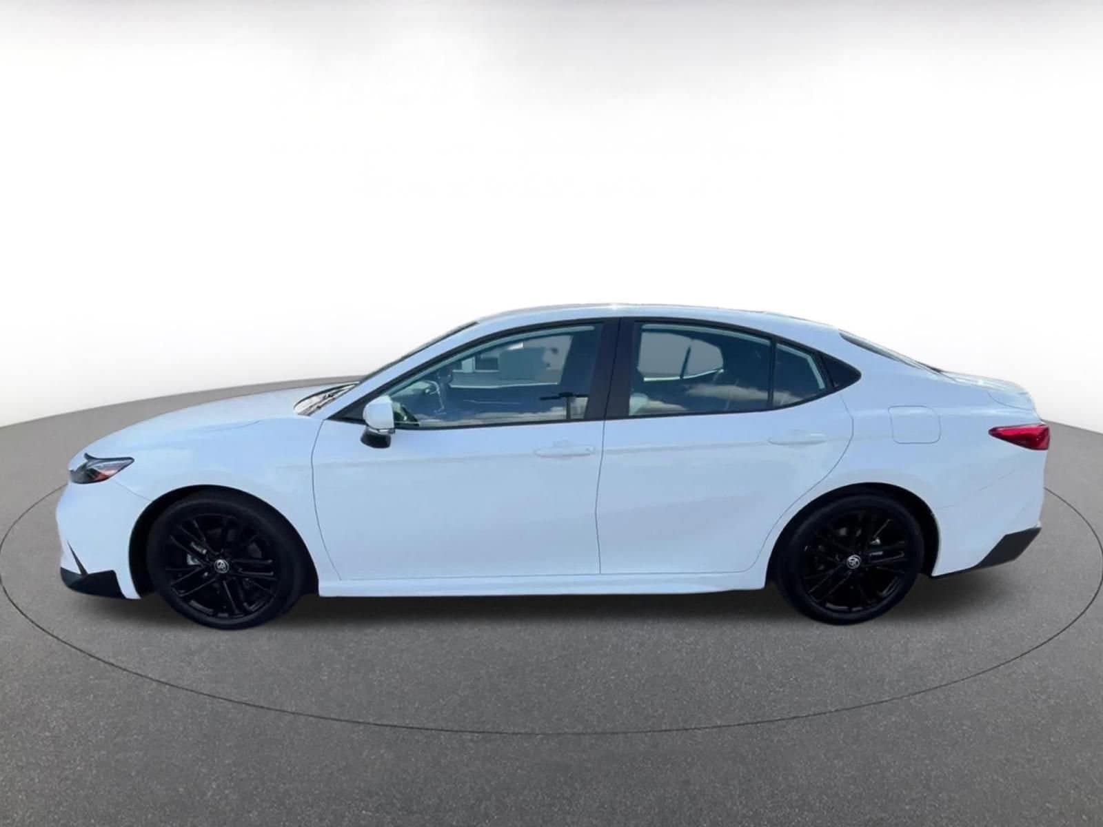 Thumbnail: 2025 Toyota Camry - 8