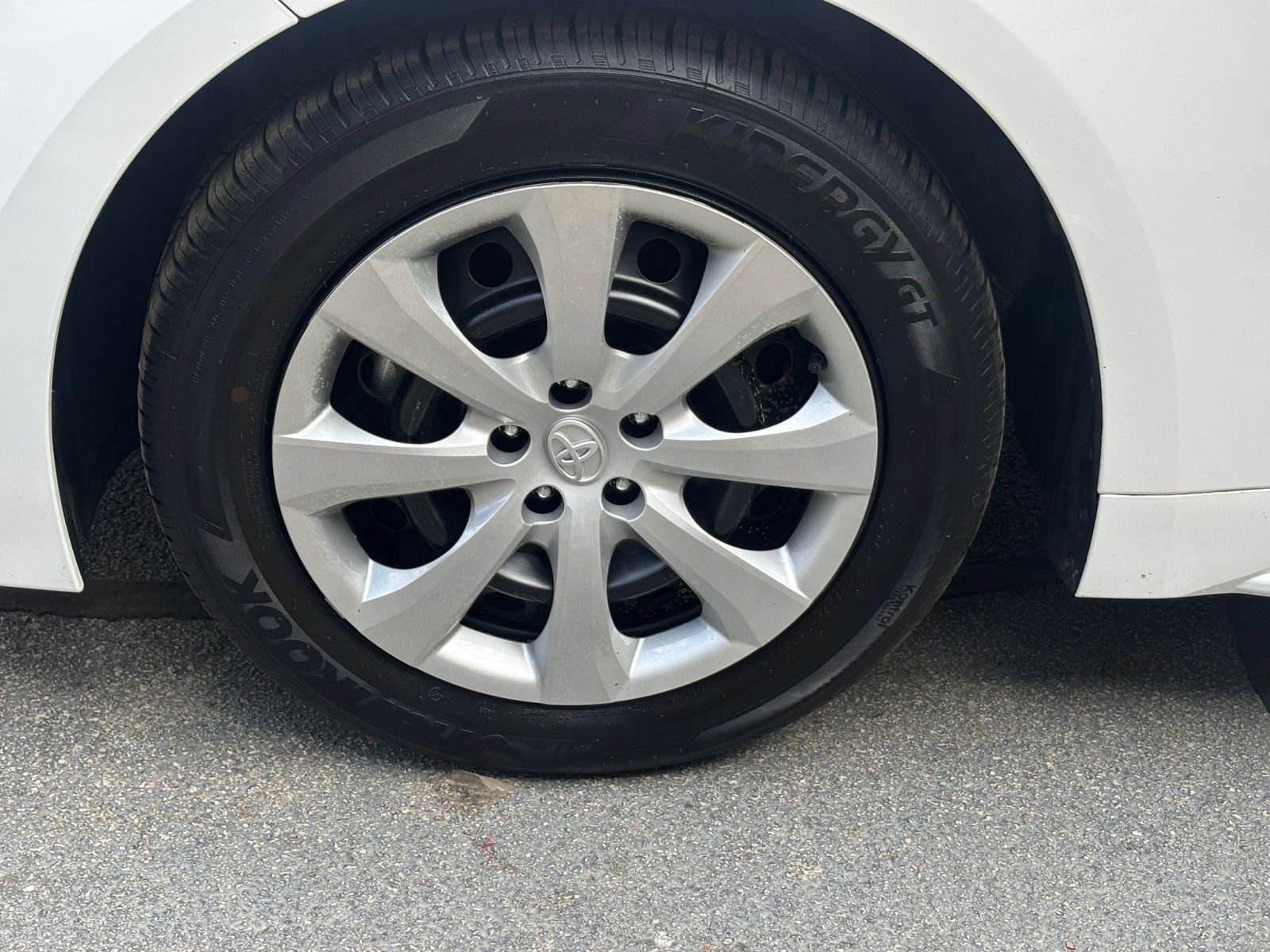 Thumbnail: 2025 Toyota Corolla - 31