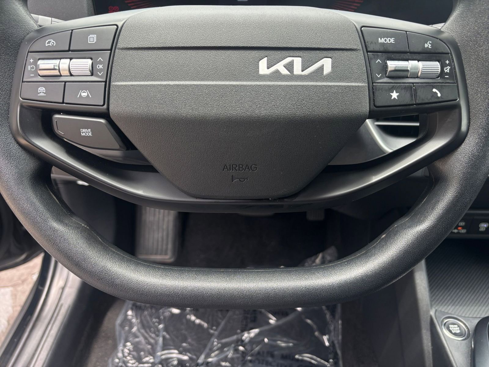 Thumbnail: 2025 Kia K4 - 28
