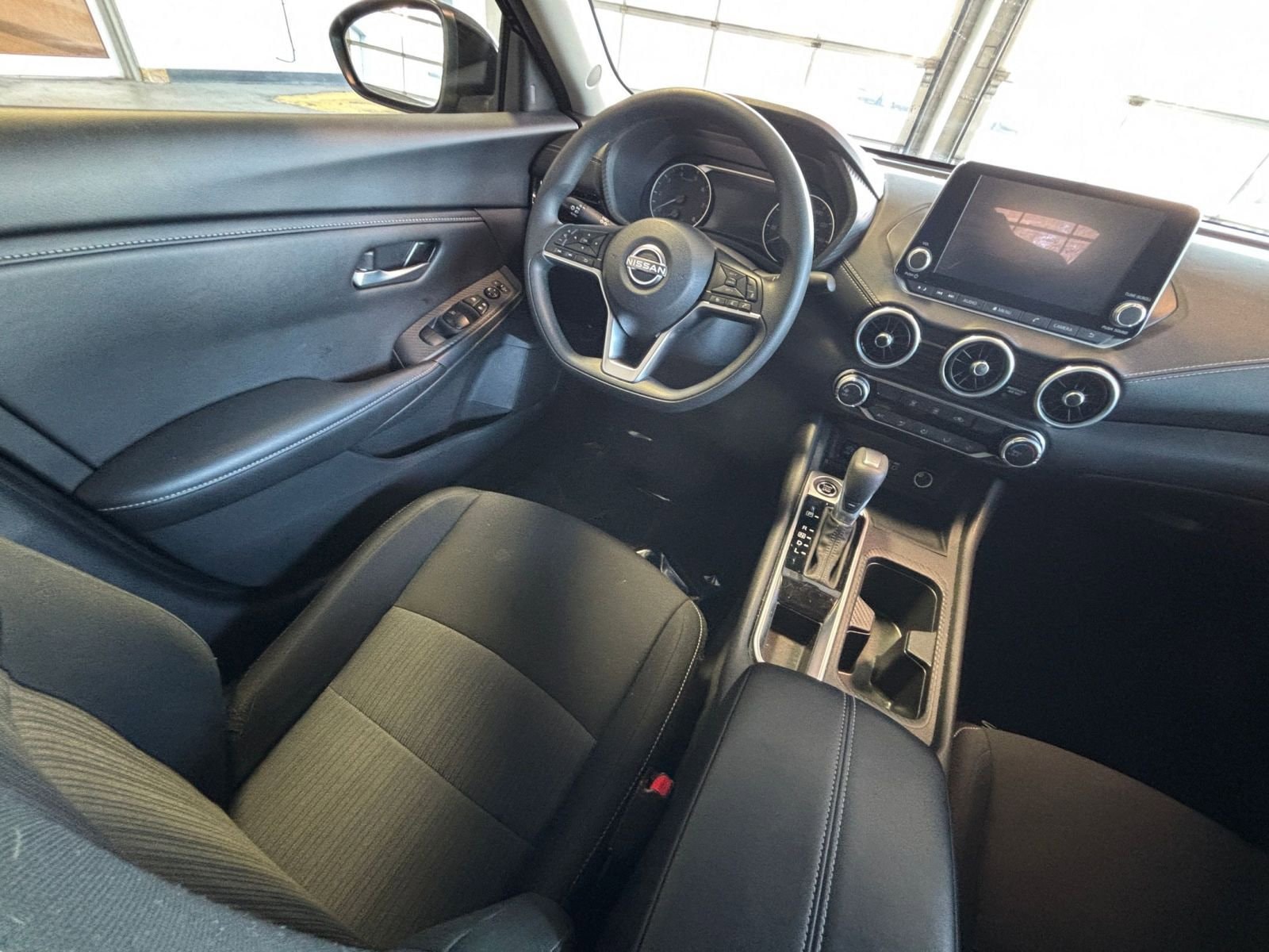 Thumbnail: 2025 Nissan Sentra - 33