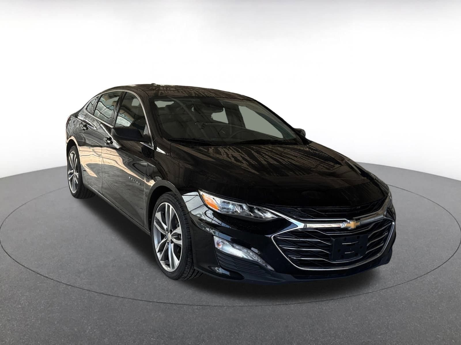 Thumbnail: 2024 Chevrolet Malibu - 1