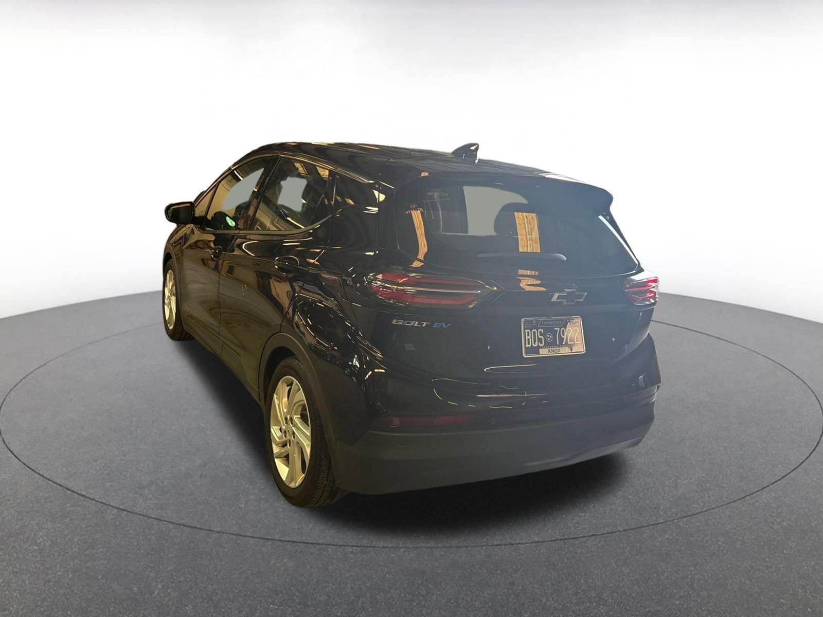 Thumbnail: 2023 Chevrolet Bolt EV - 4